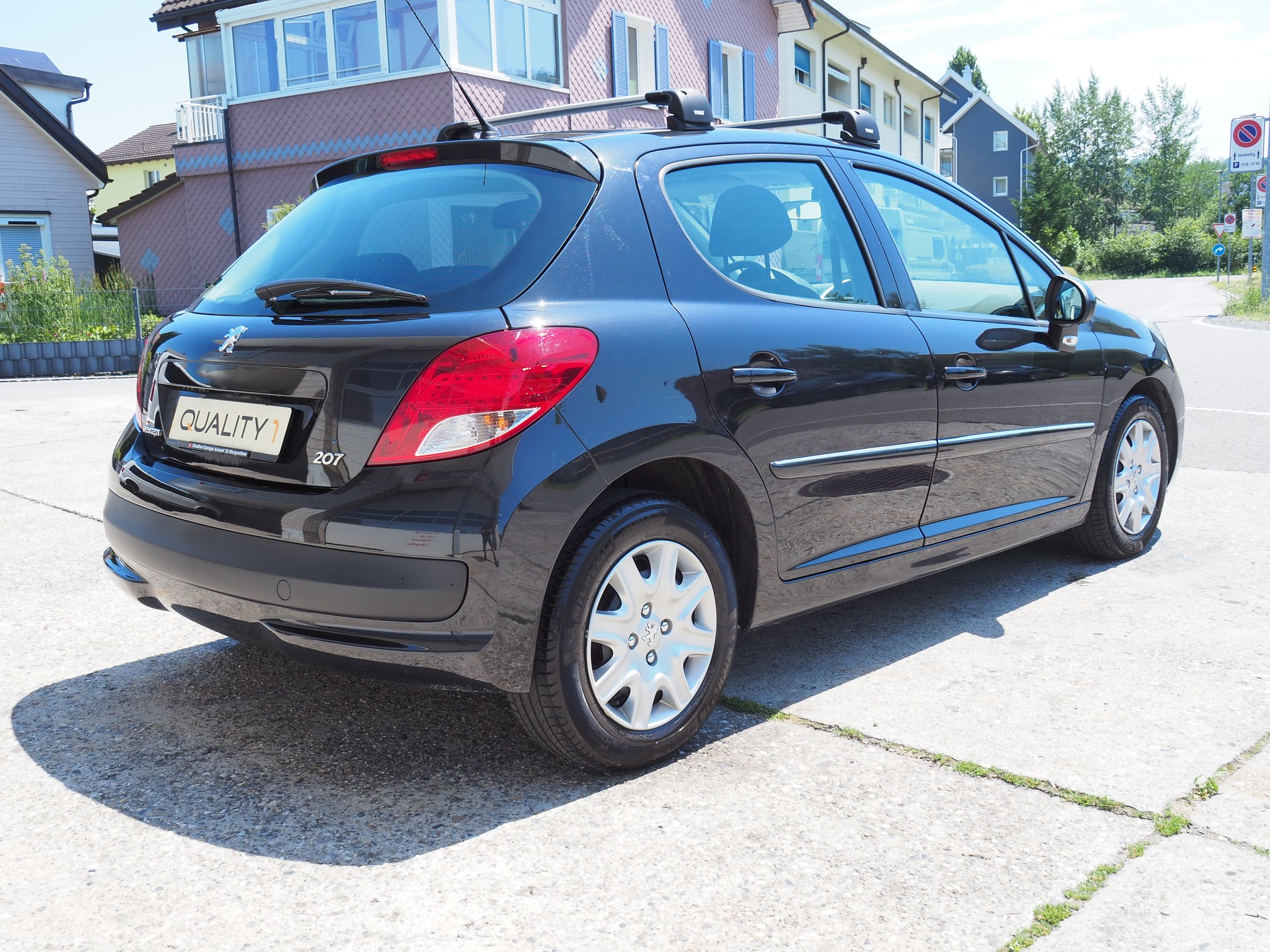 PEUGEOT 207 1.4 16V Active-image-6