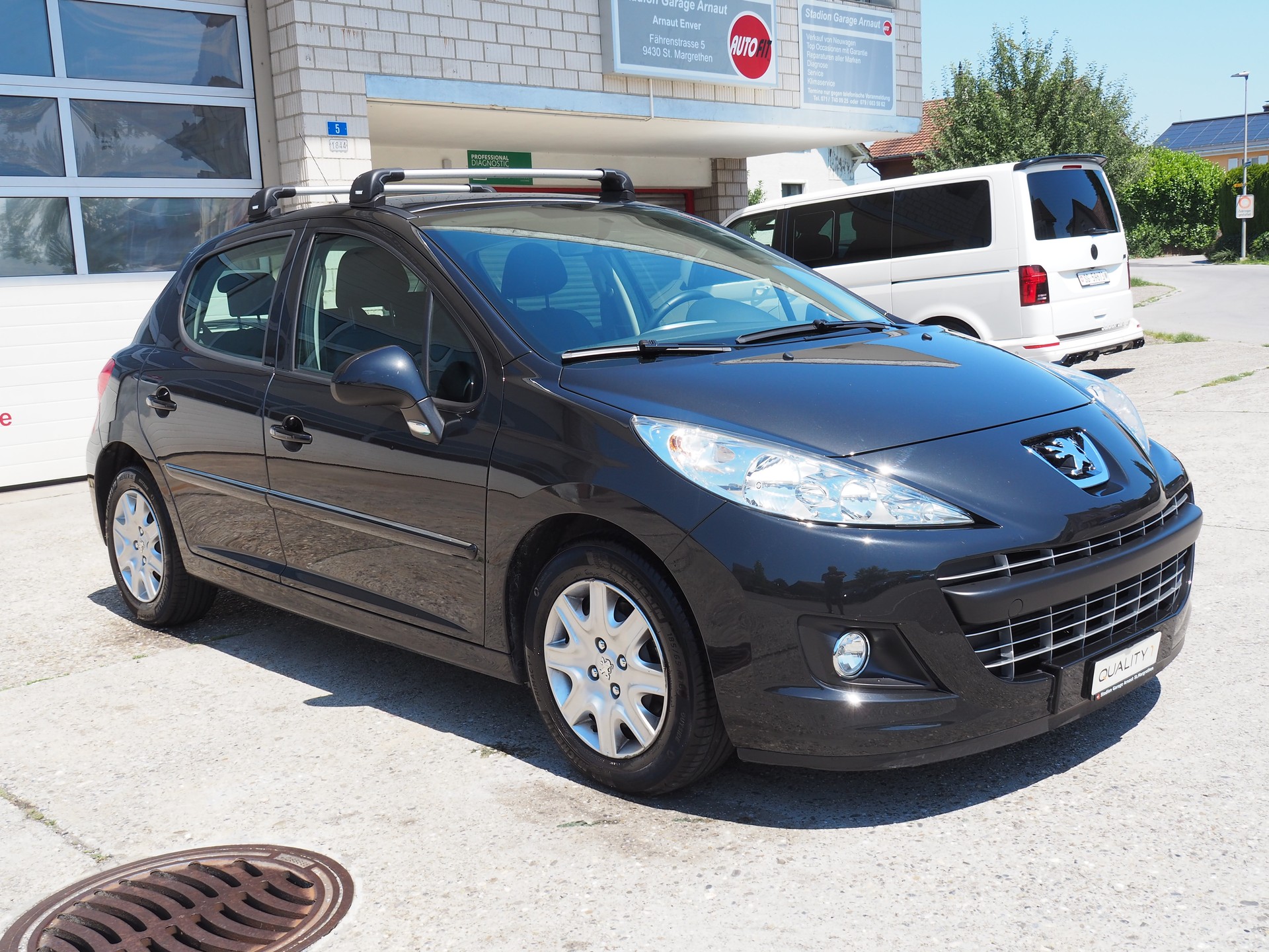 PEUGEOT 207 1.4 16V Active-image-4