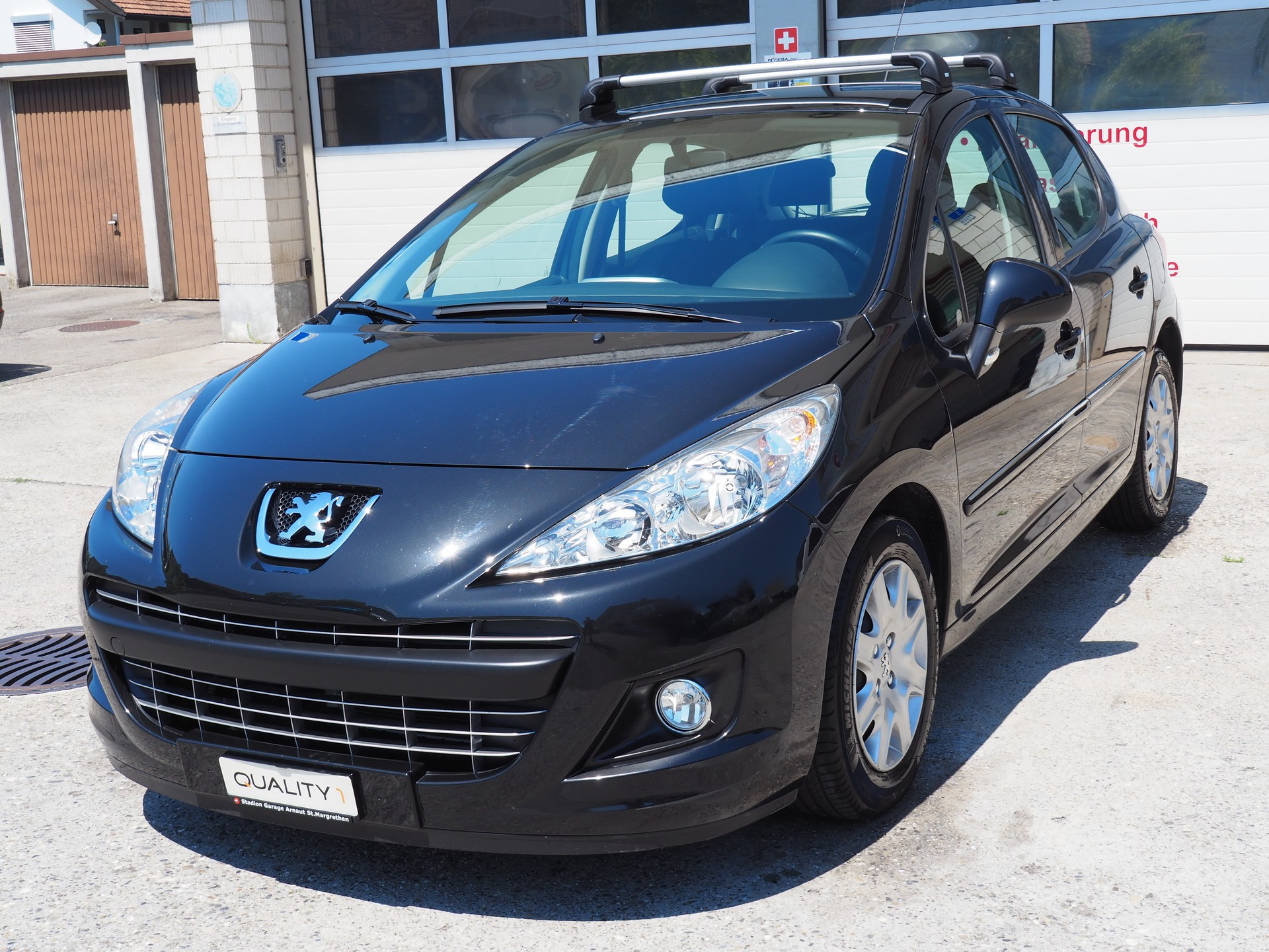 PEUGEOT 207 1.4 16V Active-image-2