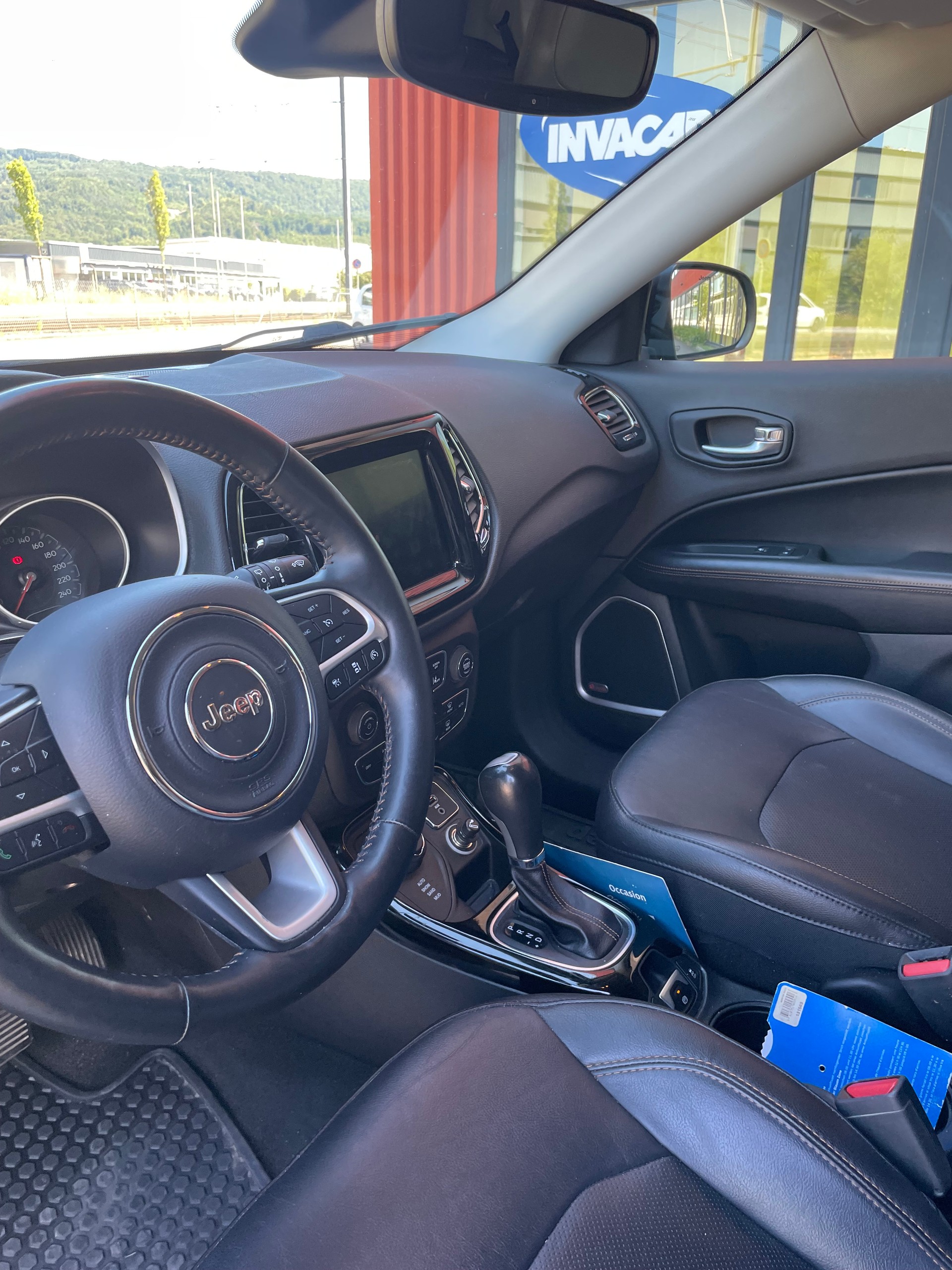 JEEP Compass 1.4 Turbo Limited AWD 9ATX-image-10