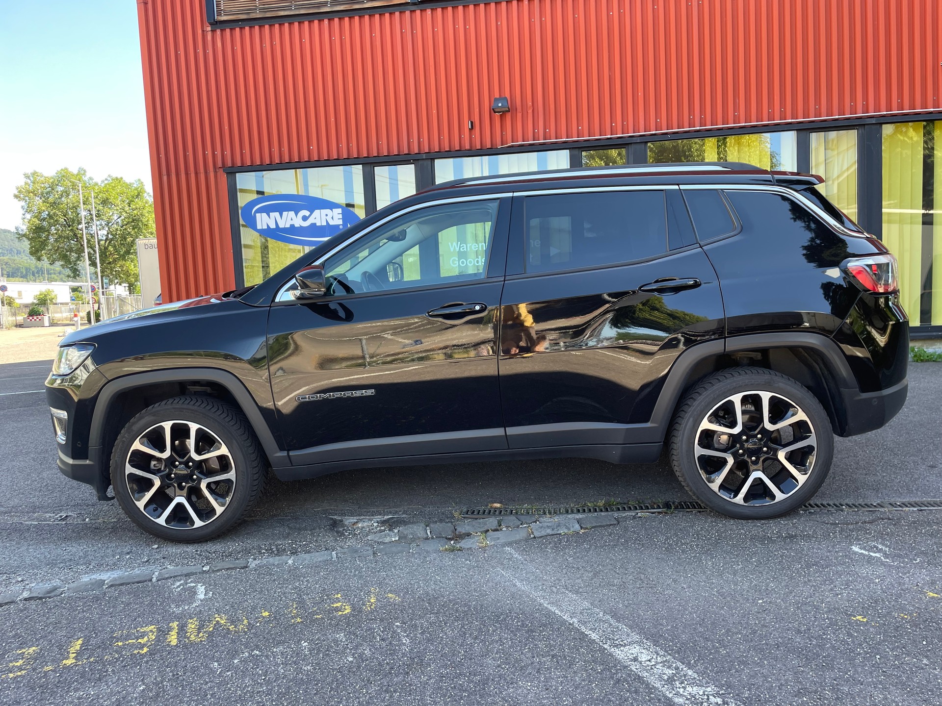 JEEP Compass 1.4 Turbo Limited AWD 9ATX-image-3