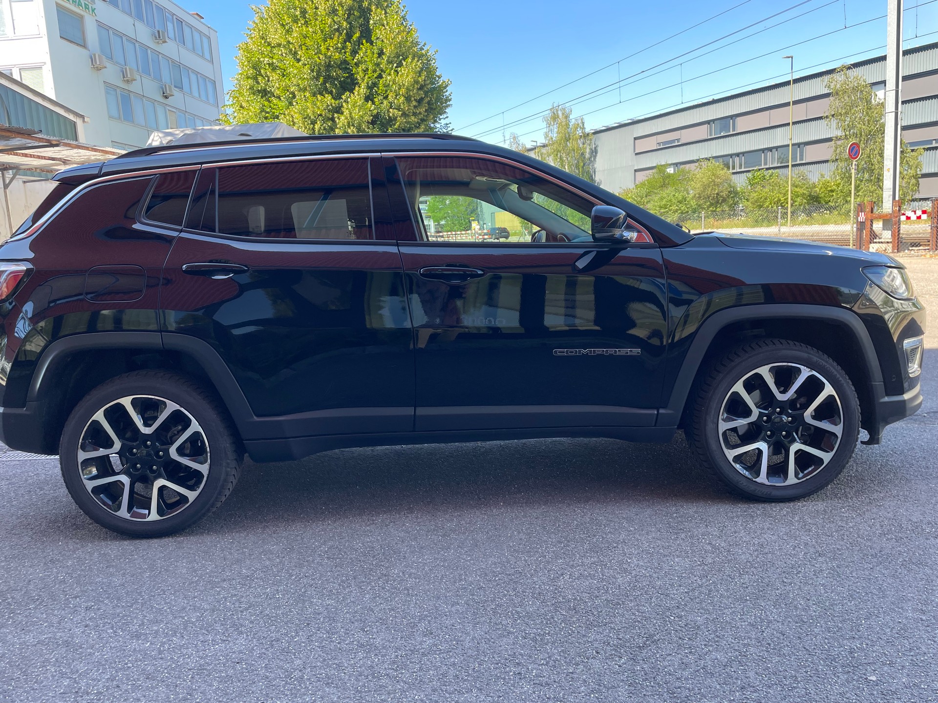 JEEP Compass 1.4 Turbo Limited AWD 9ATX-image-5