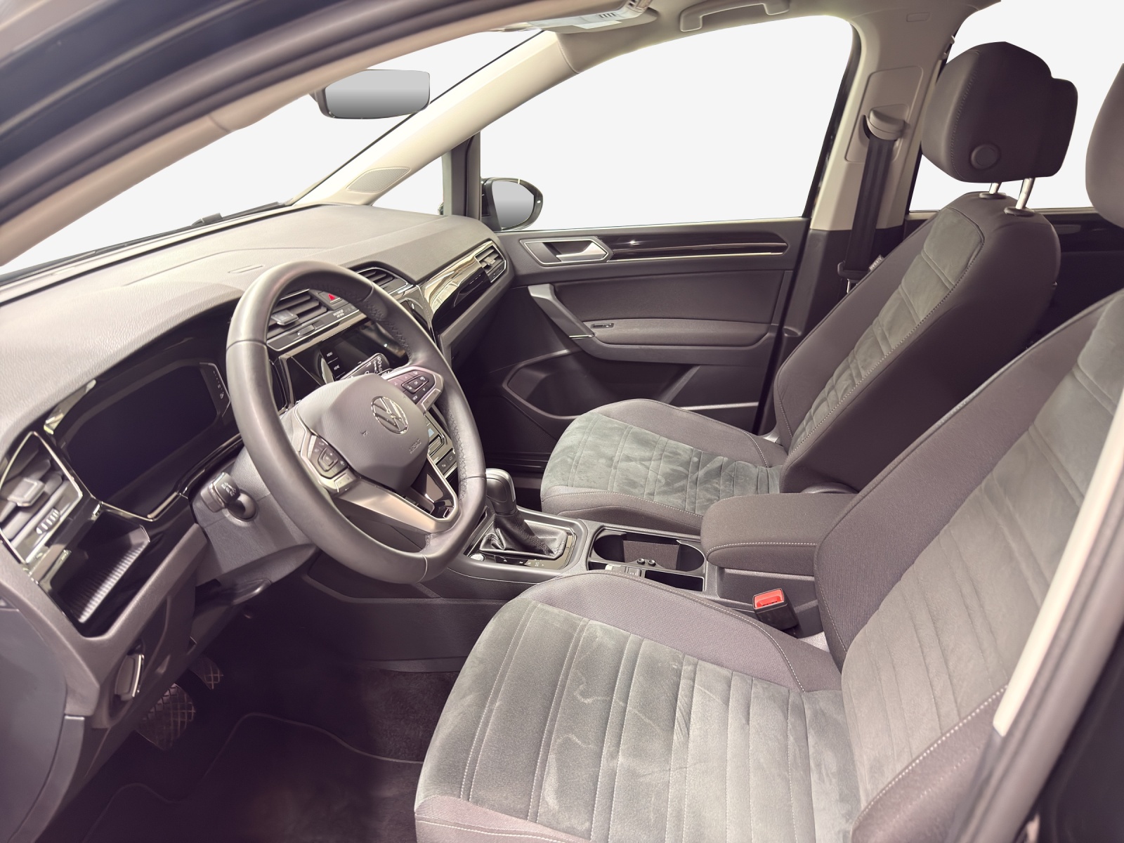 VW Touran 1.5 TSI EVO Highline DSG-image-7