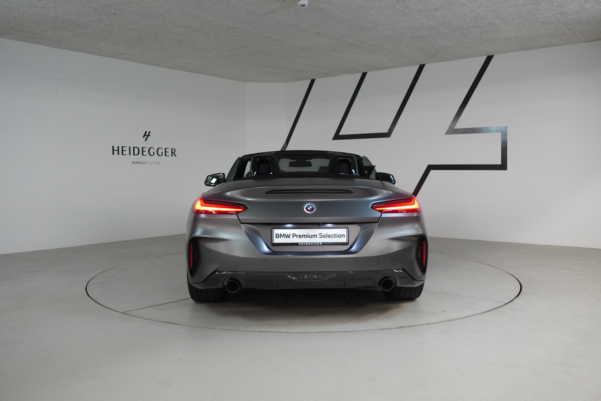 BMW Z4 sDrive 20i M Sport Steptronic-image-13