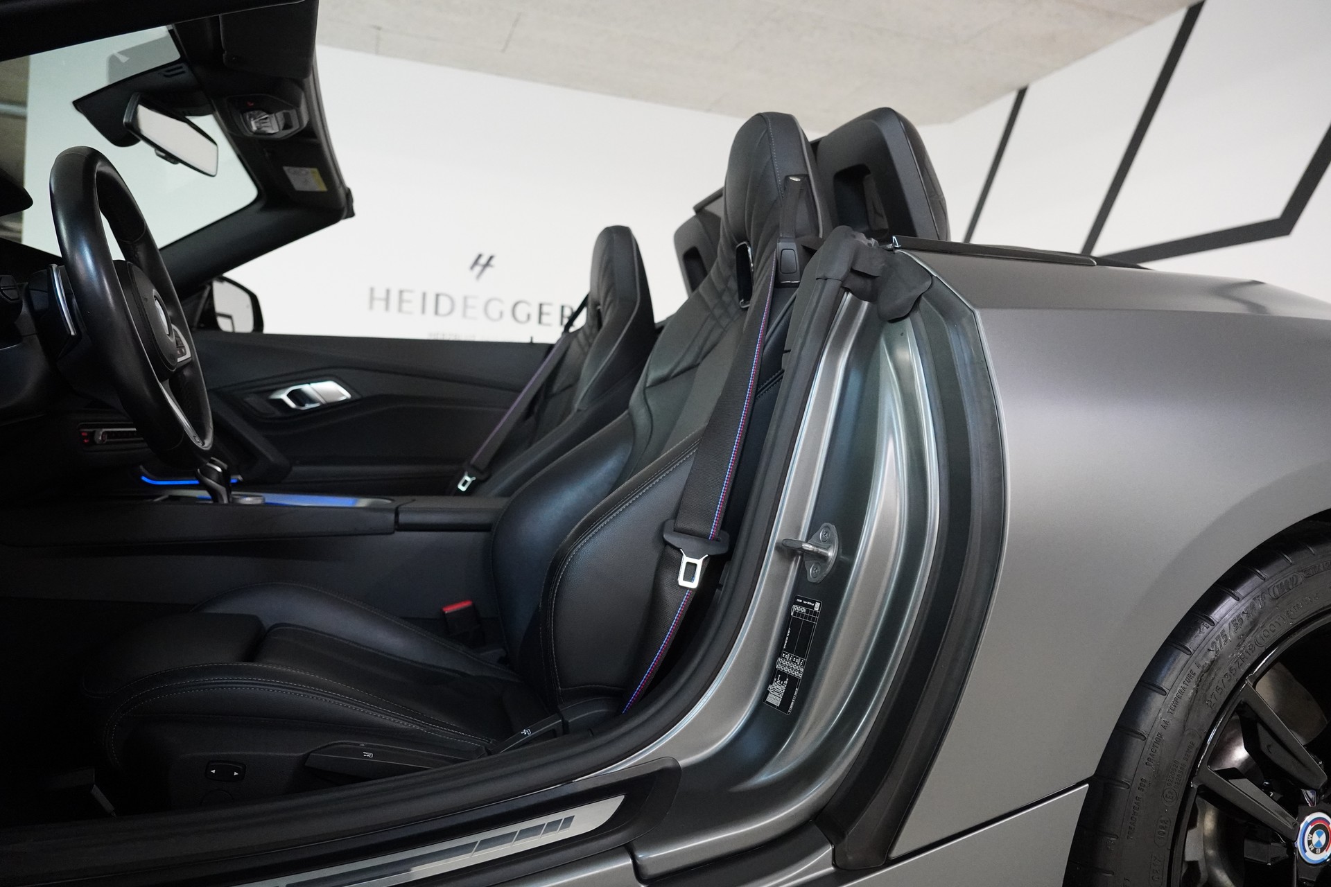 BMW Z4 sDrive 20i M Sport Steptronic-image-18