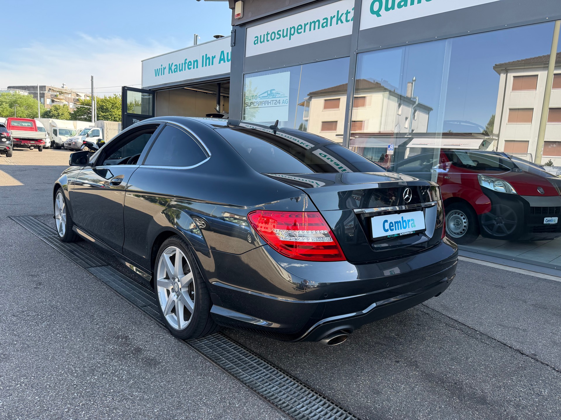 MERCEDES-BENZ C 180 Coupé-image-3