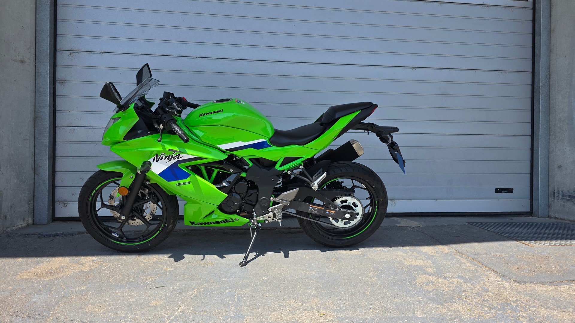 KAWASAKI NINJA 125-image-3