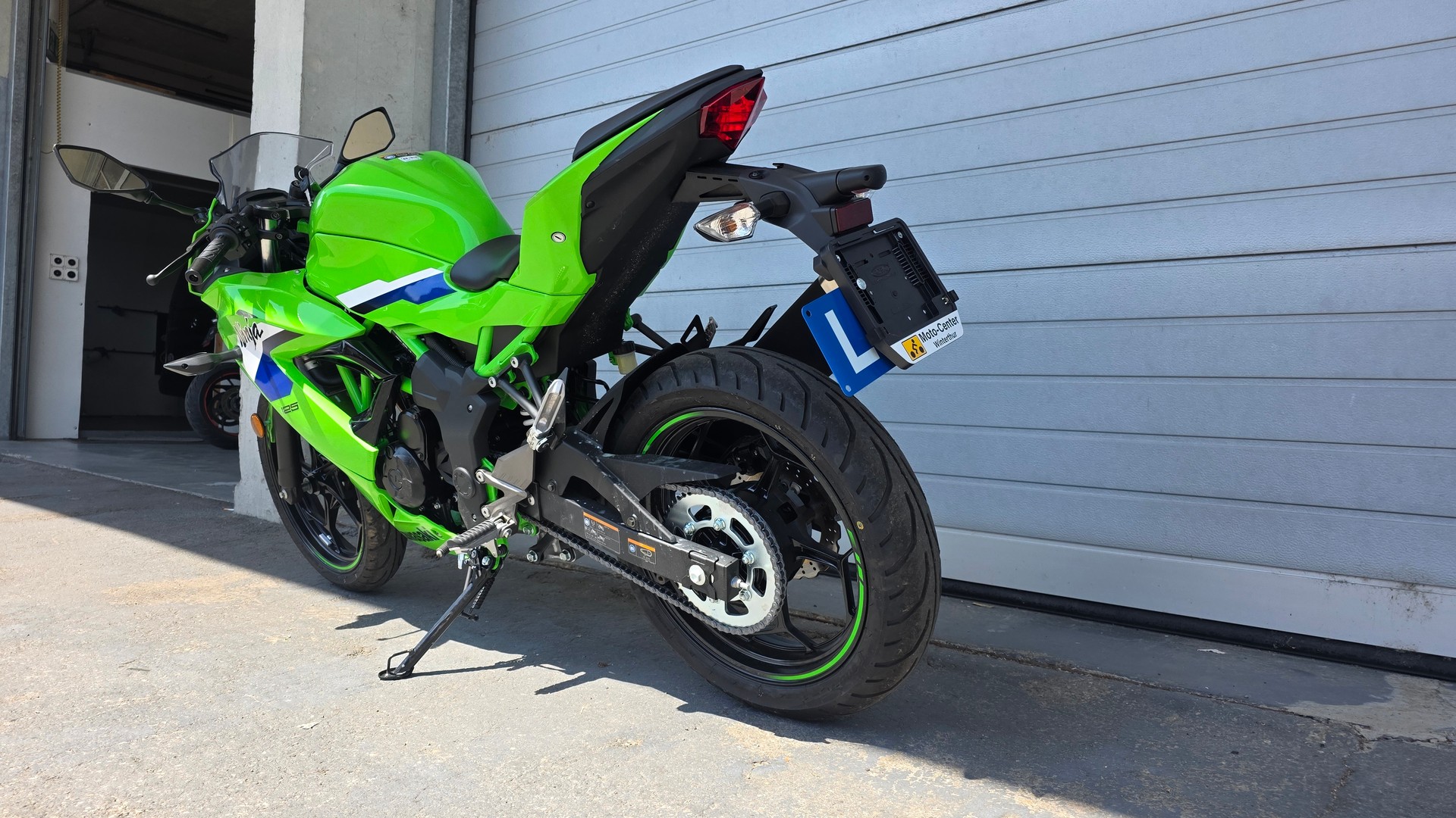 KAWASAKI NINJA 125-image-5