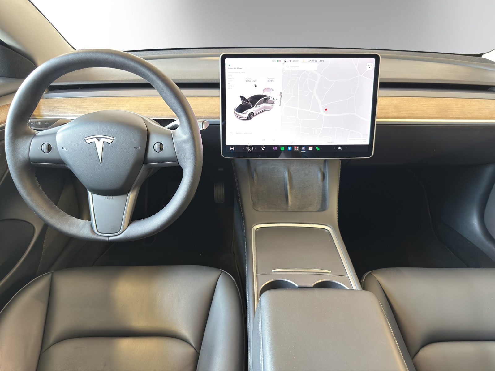 TESLA Model 3-image-6