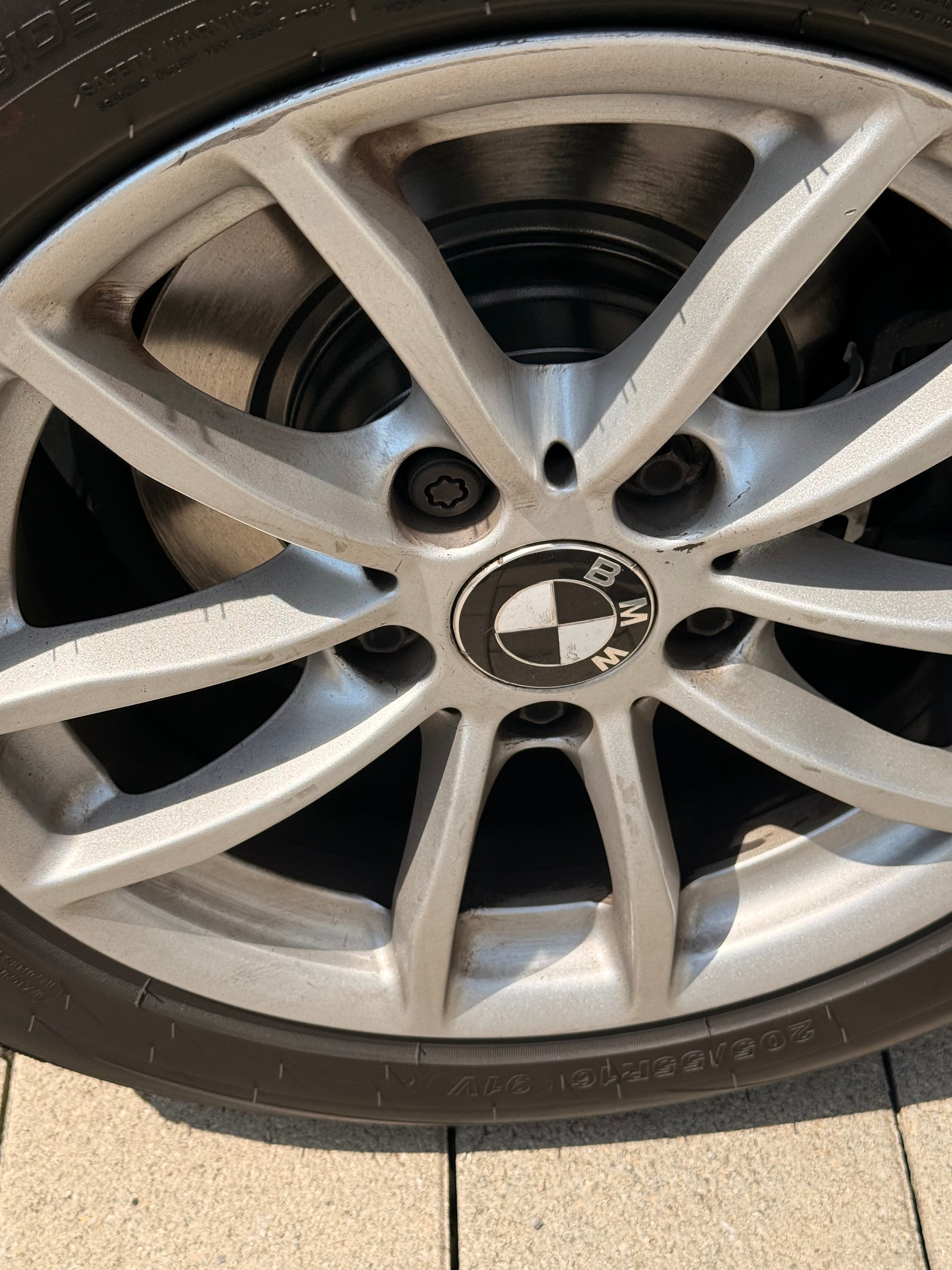 BMW 116d EfficD Edition-image-5