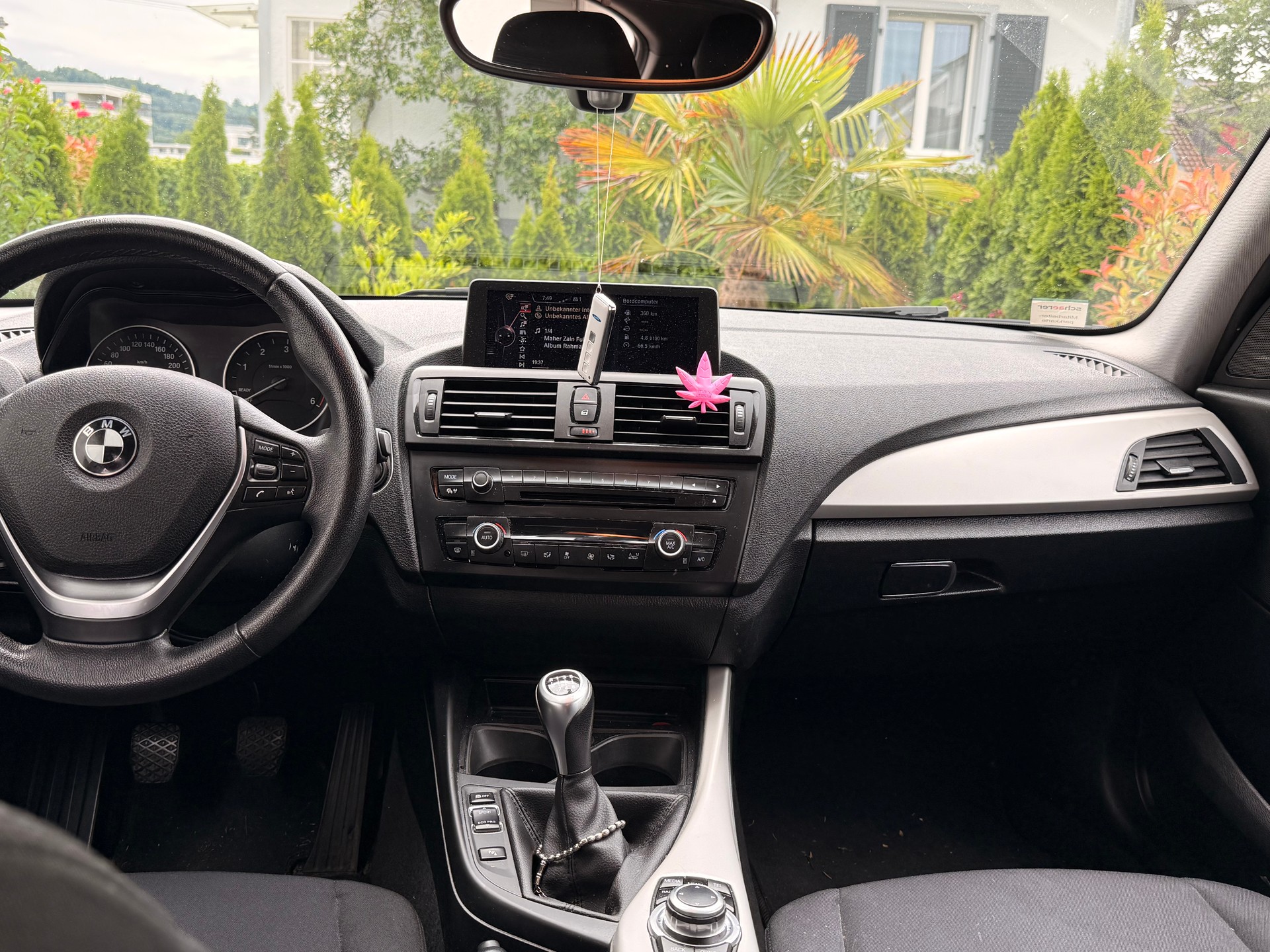 BMW 116d EfficD Edition-image-3