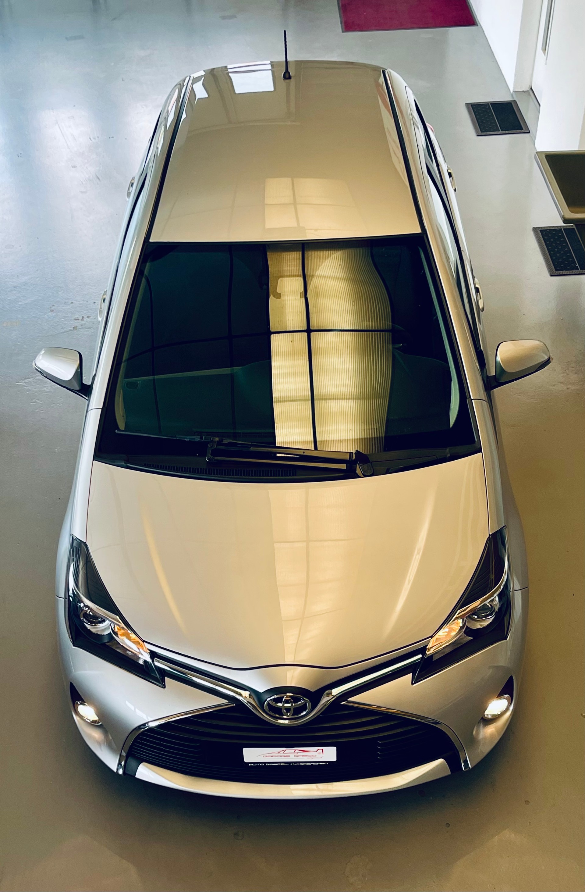 TOYOTA Yaris 1.33 Sol Premium "EDITION S"-image-8