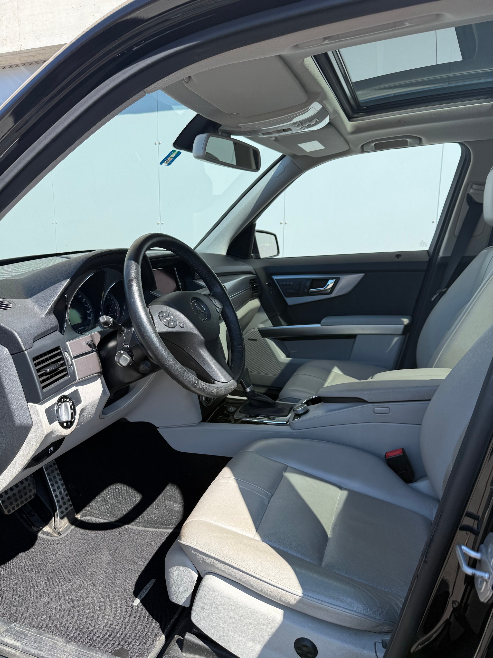 MERCEDES-BENZ GLK 350 4Matic 7G-Tronic-image-8
