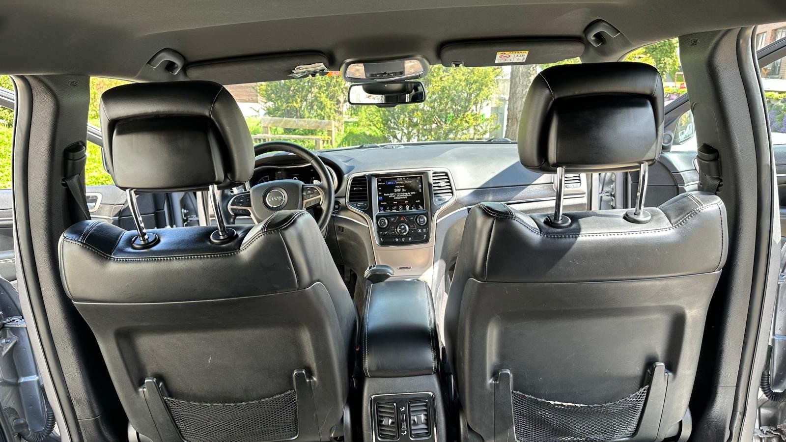 JEEP Grand Cherokee 3.0 CRD Overland Automatic-image-6