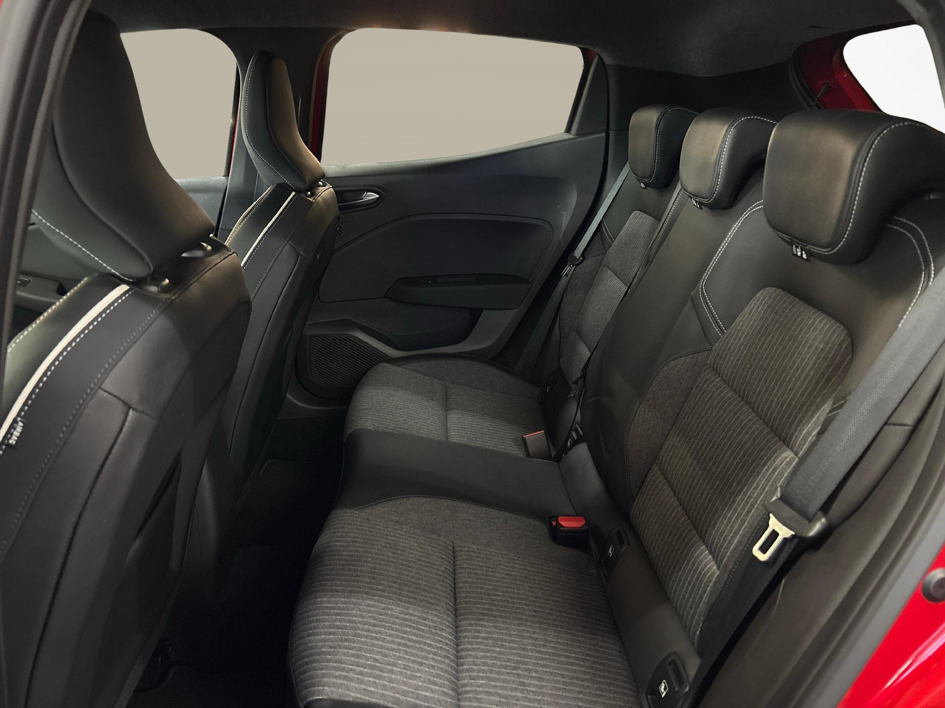 MITSUBISHI Colt 1.0 Instyle-image-11