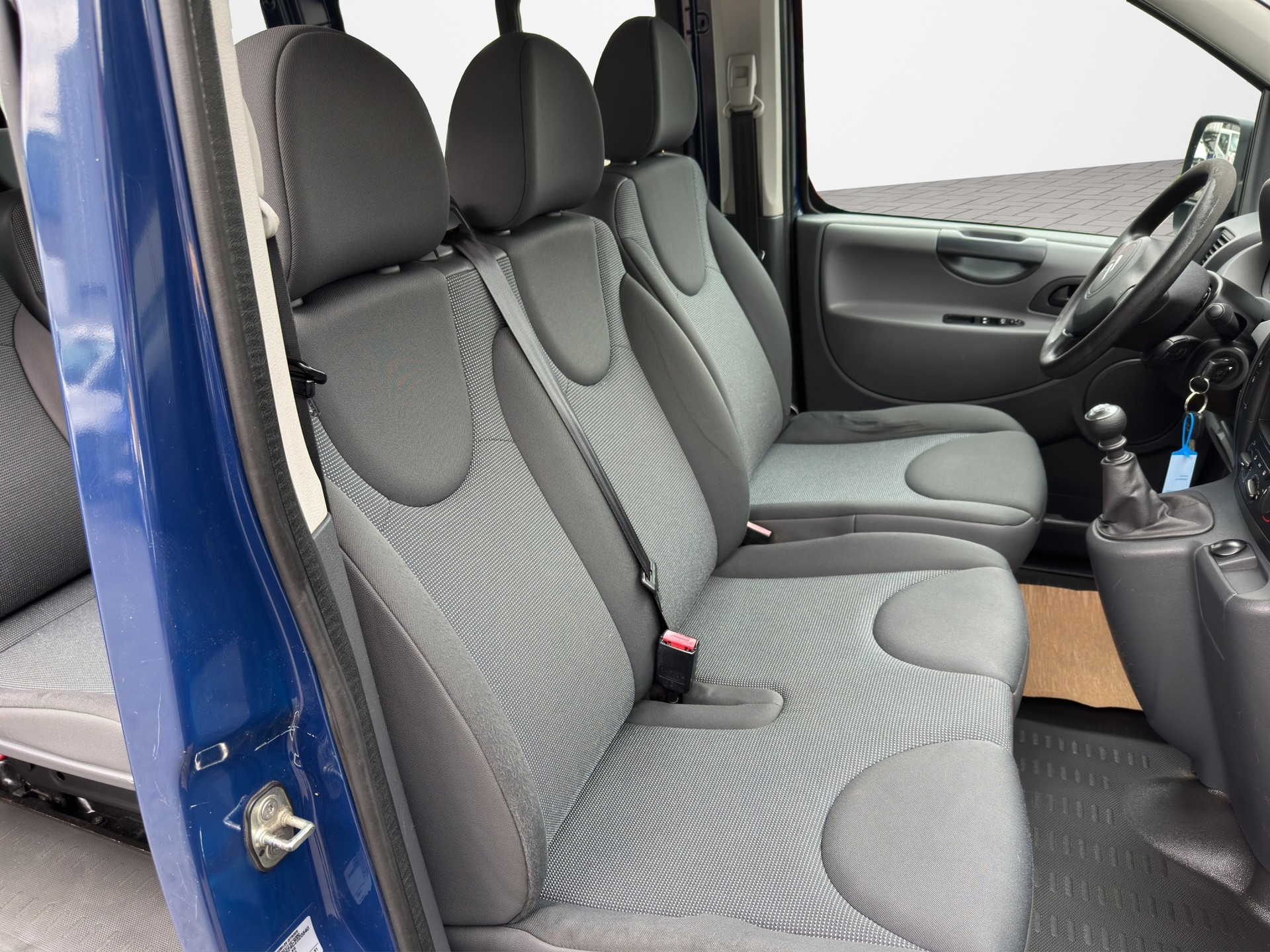 CITROEN Jumpy 2.0 HDi L2H1 Attraction-image-14