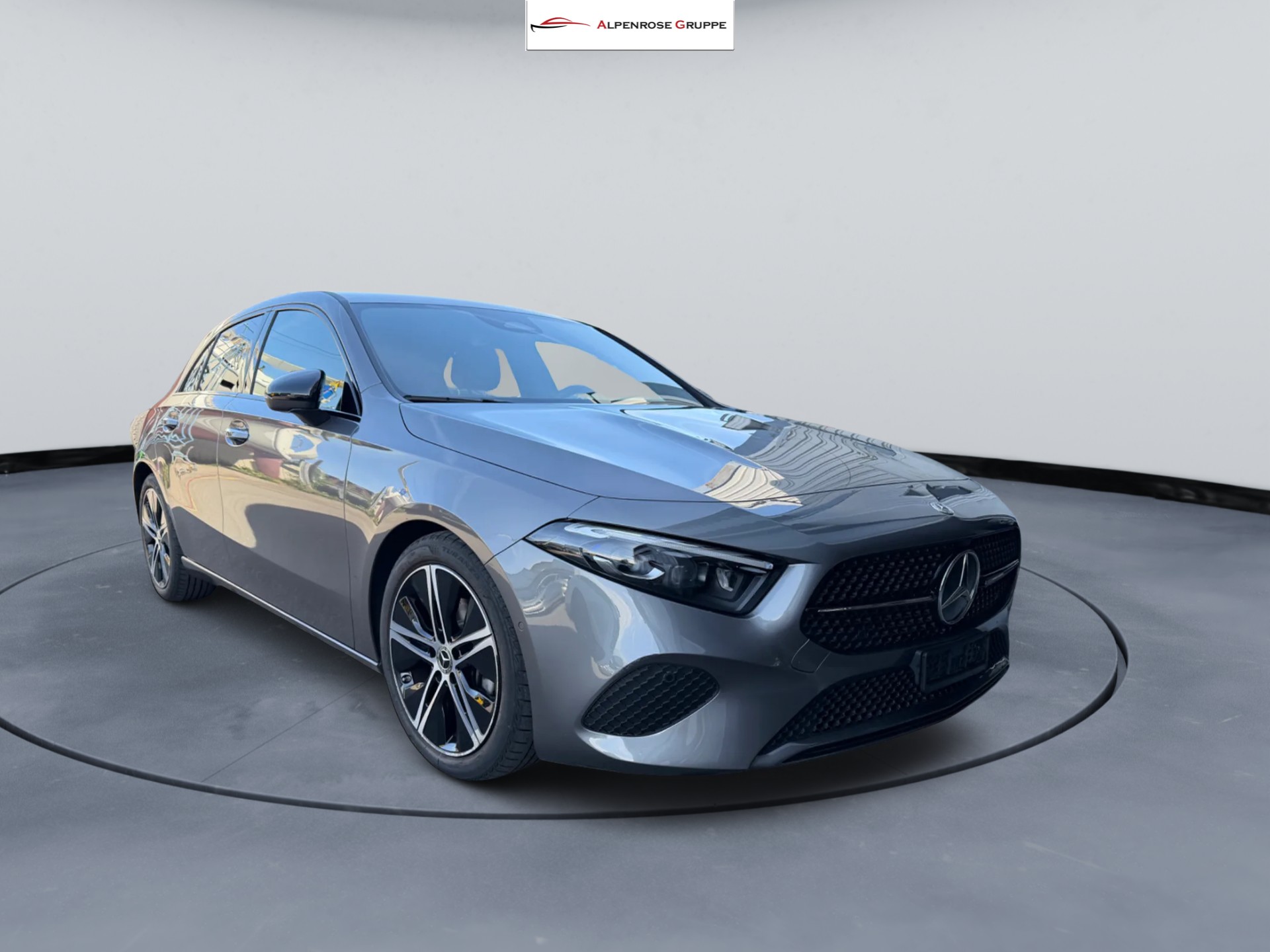 MERCEDES-BENZ A 180 7G-DCT