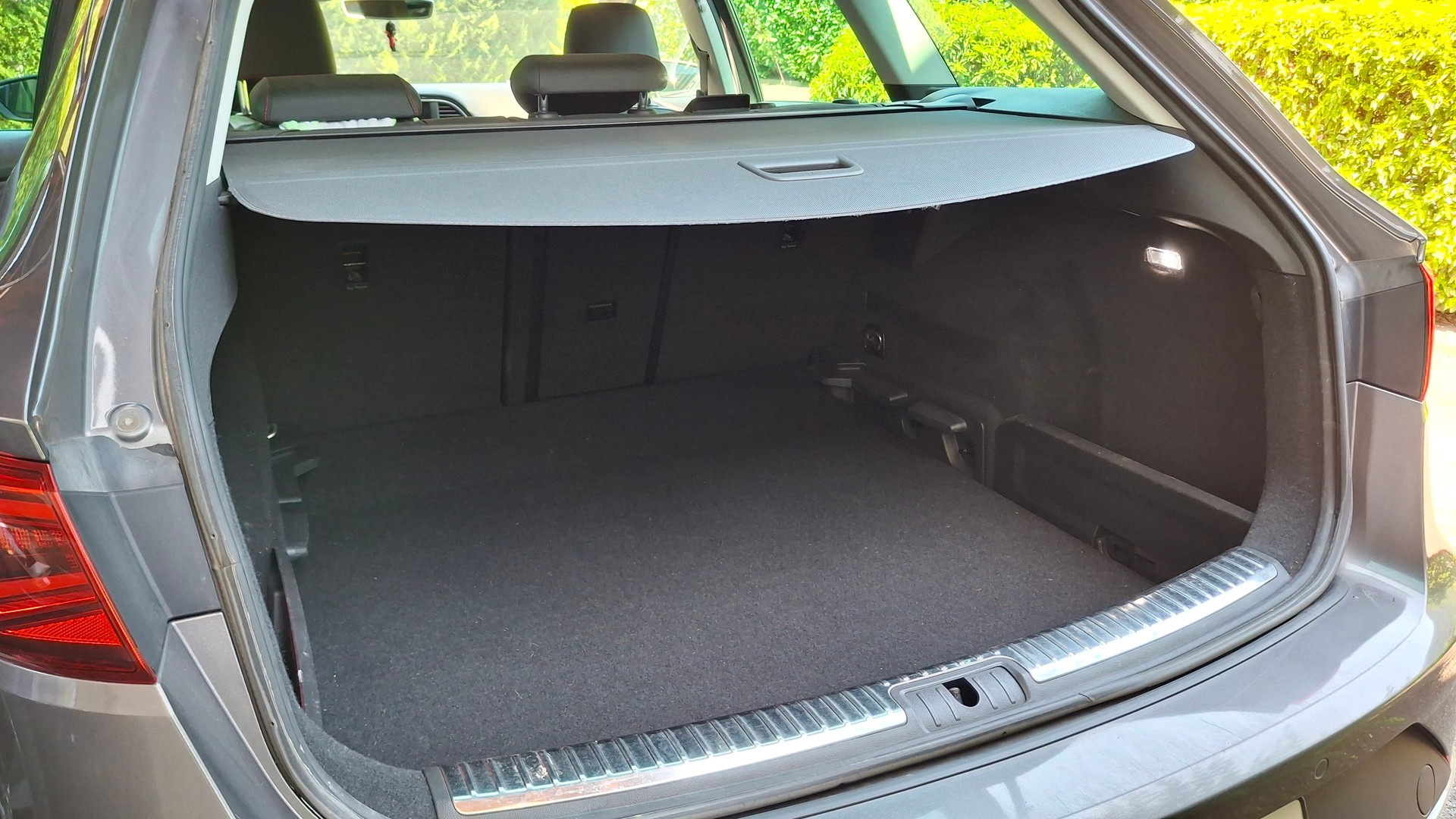 SEAT 2.0 TDI FR-image-2