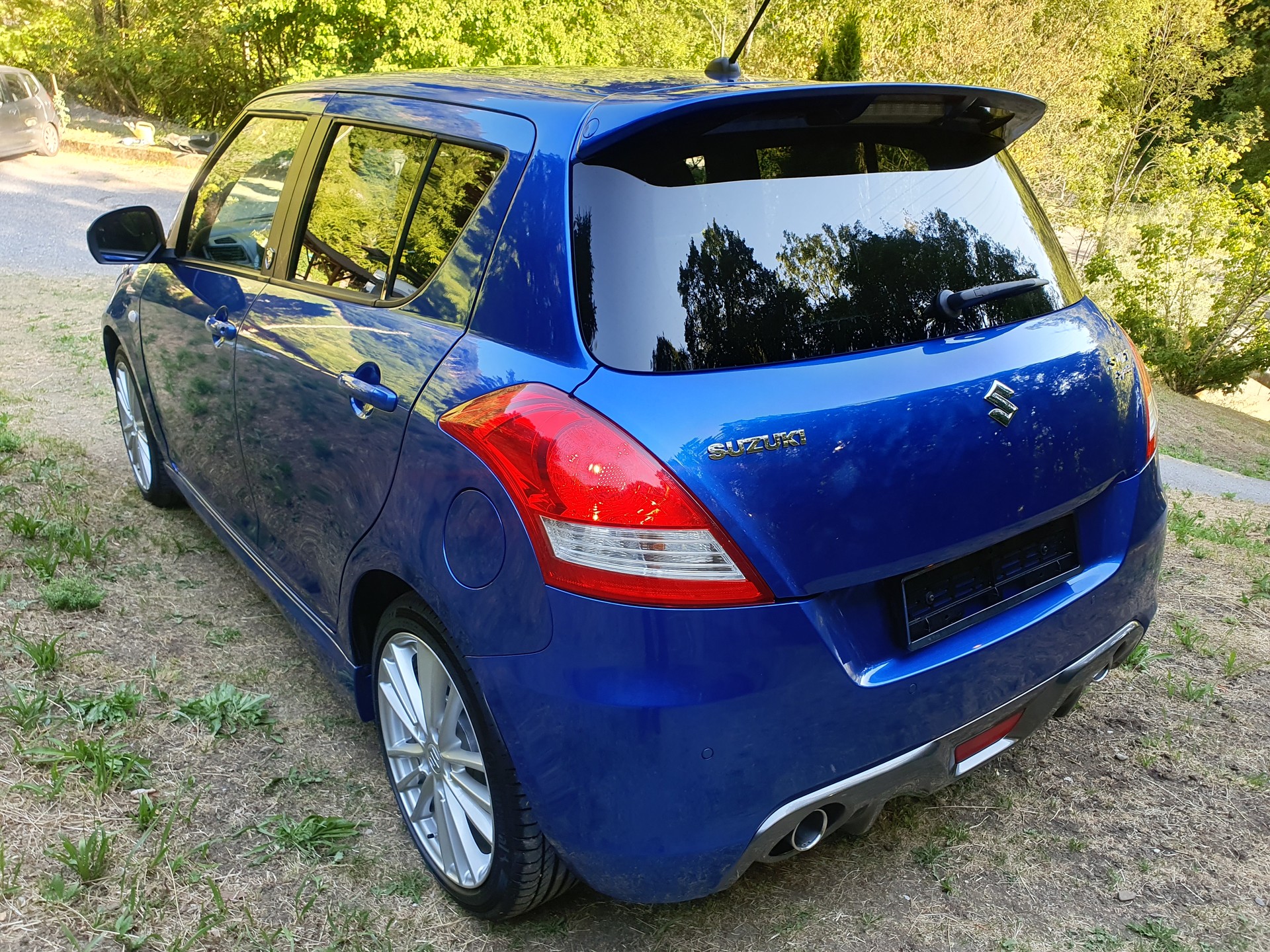 SUZUKI 1.6 16V Sport Sergio Cellano-image-2
