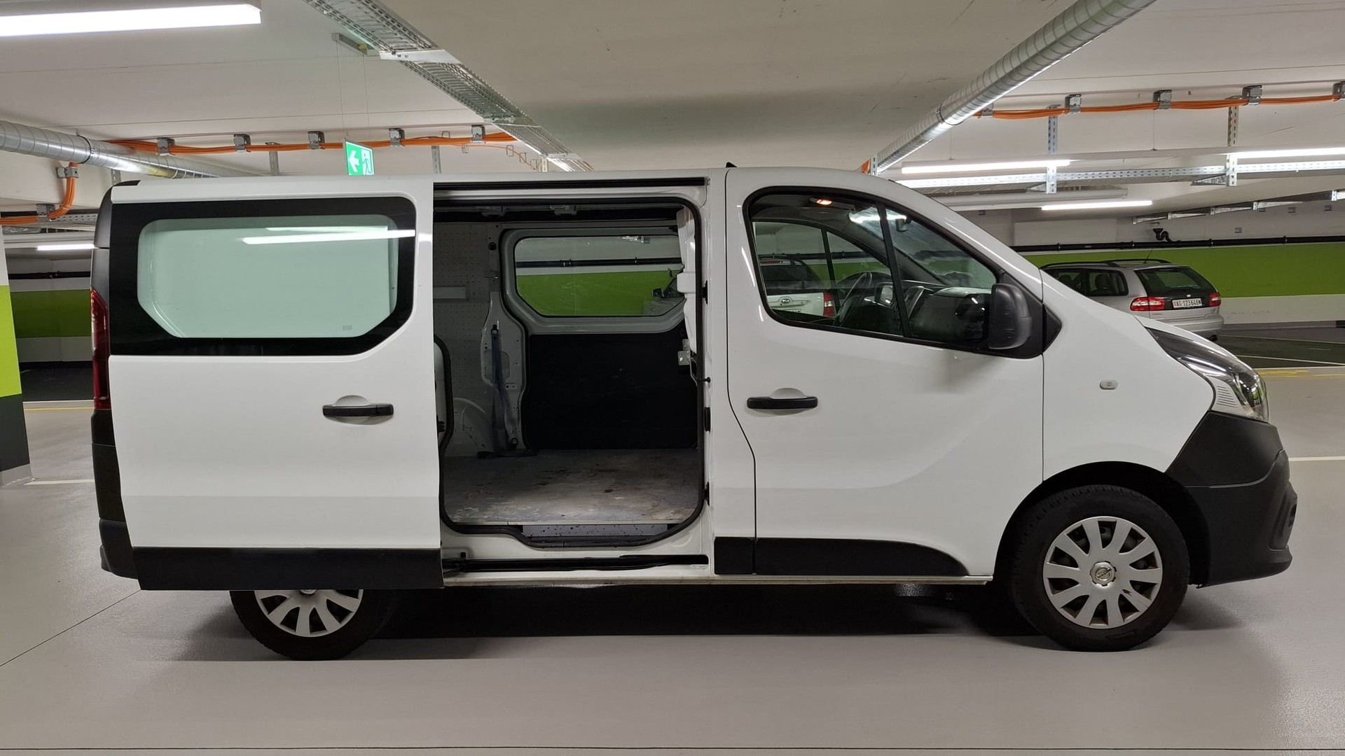 NISSAN NV300 dCi 95 2.7 L1H1 Pro-image-9