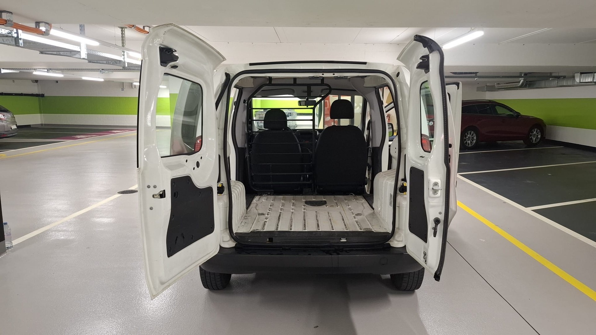 NISSAN NV300 dCi 95 2.7 L1H1 Pro-image-8