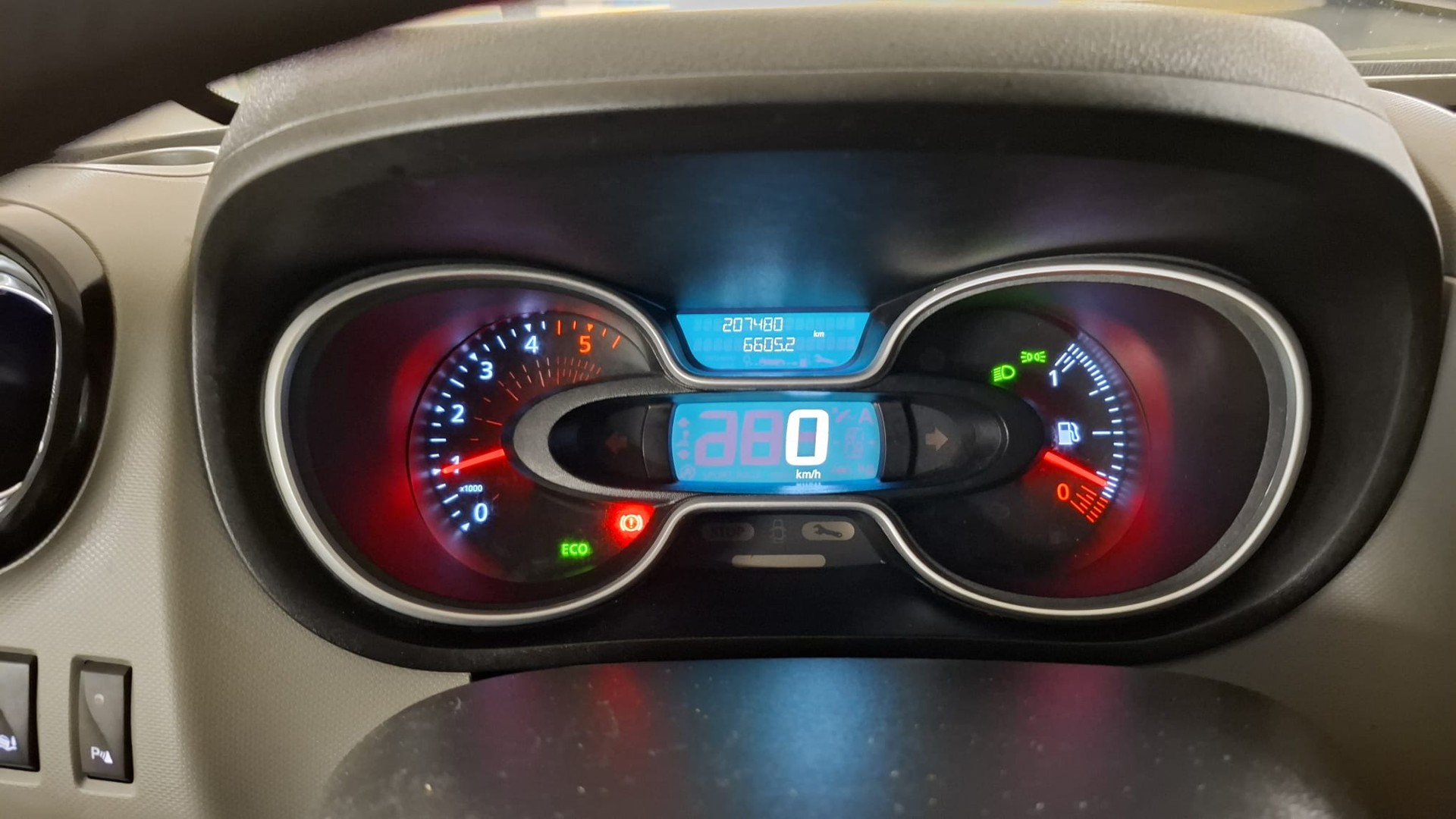 NISSAN NV300 dCi 95 2.7 L1H1 Pro-image-14