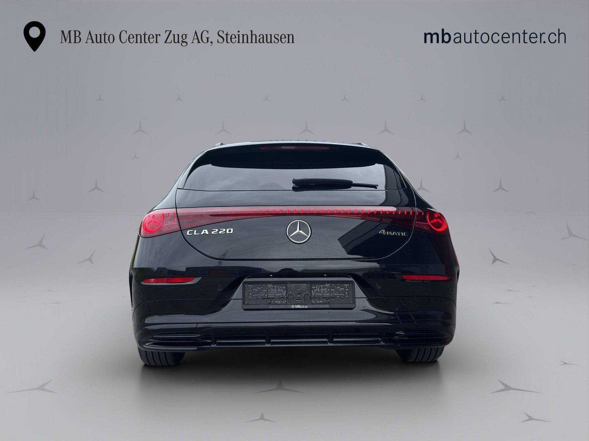 MERCEDES-BENZ CLA 220 4-Matic Shooting Brake-image-4