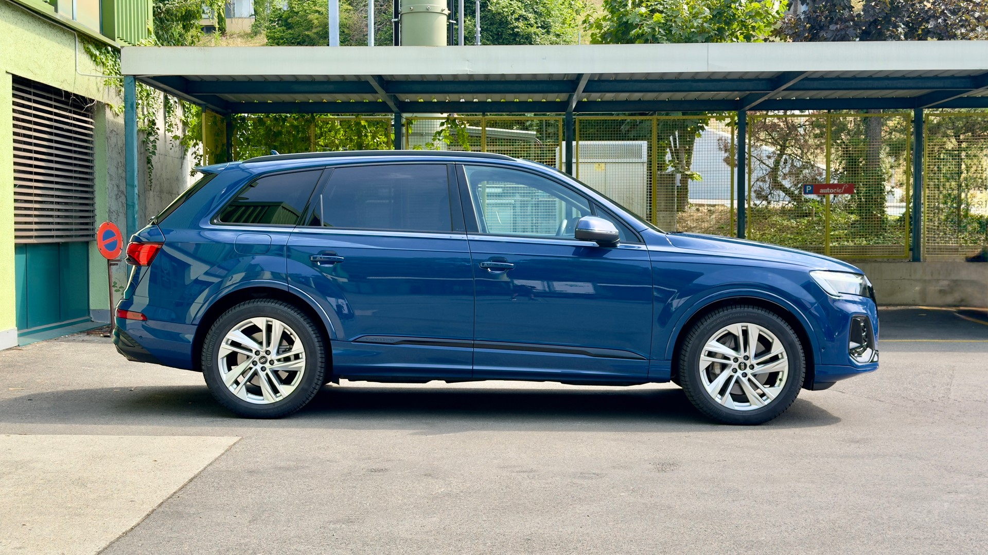 AUDI Q7 50 TDI quattro S Line tiptronic-image-5
