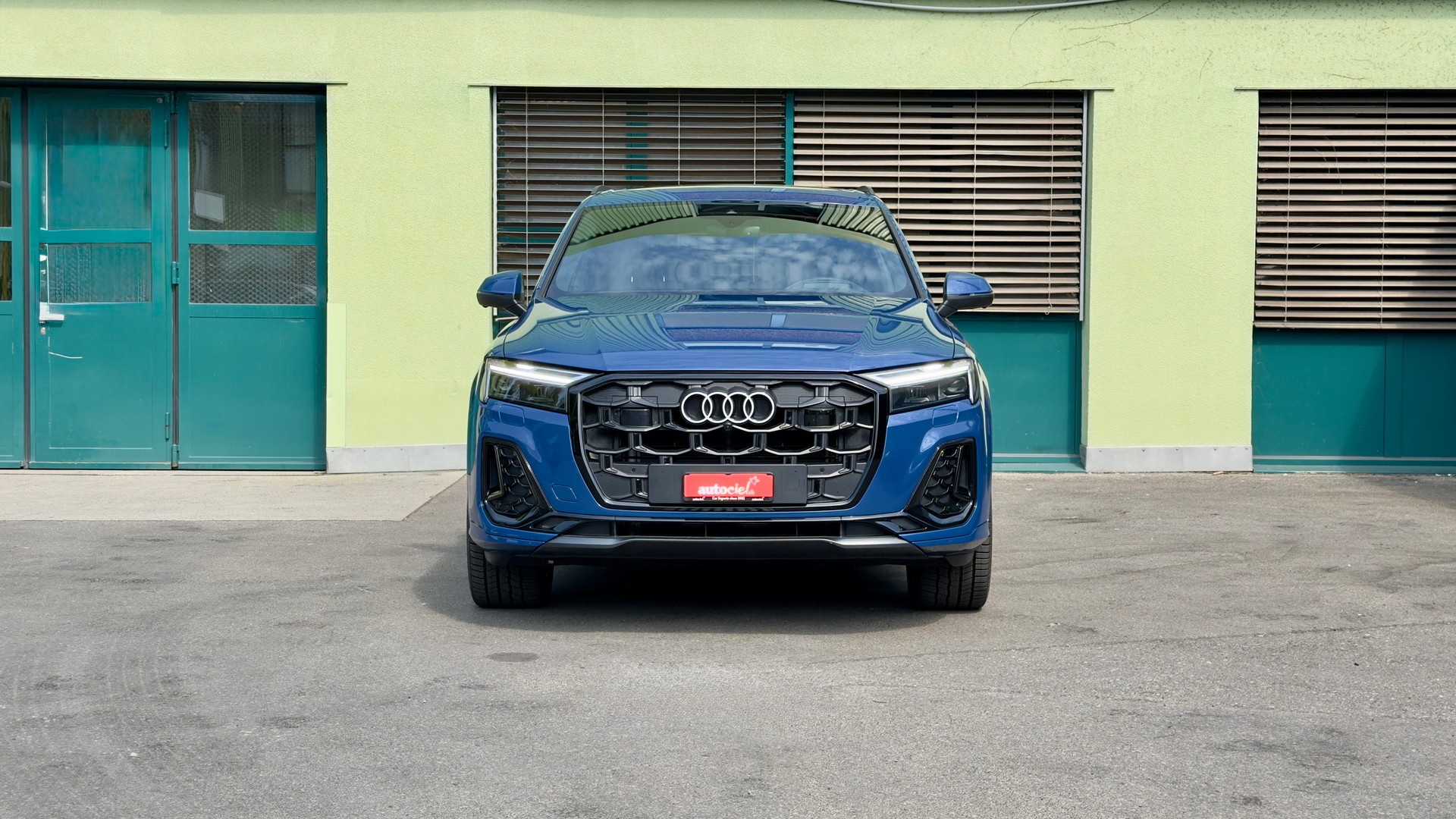AUDI Q7 50 TDI quattro S Line tiptronic-image-7