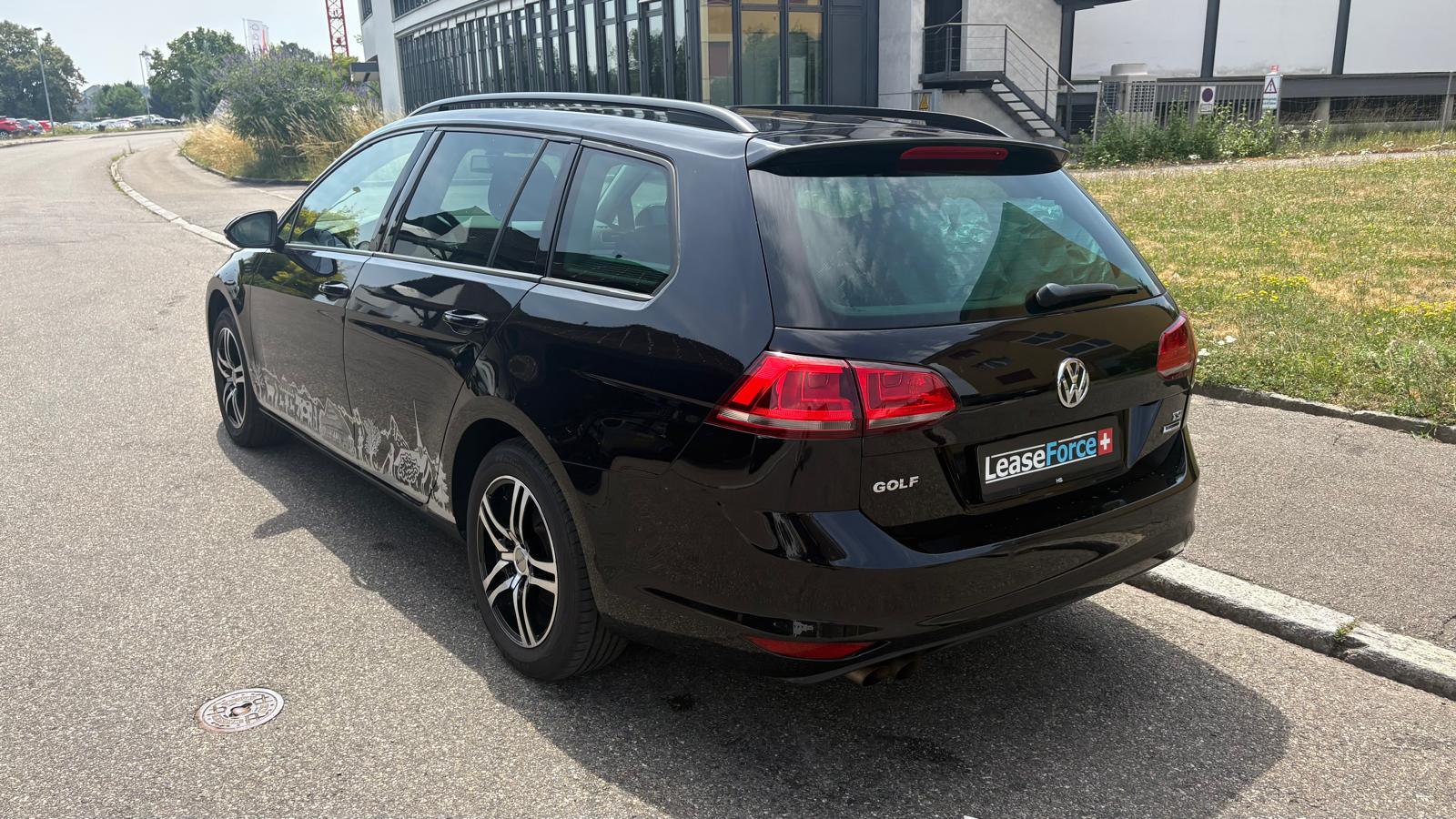 VW Golf Variant 1.4 TSI Comfortline DSG-image-10