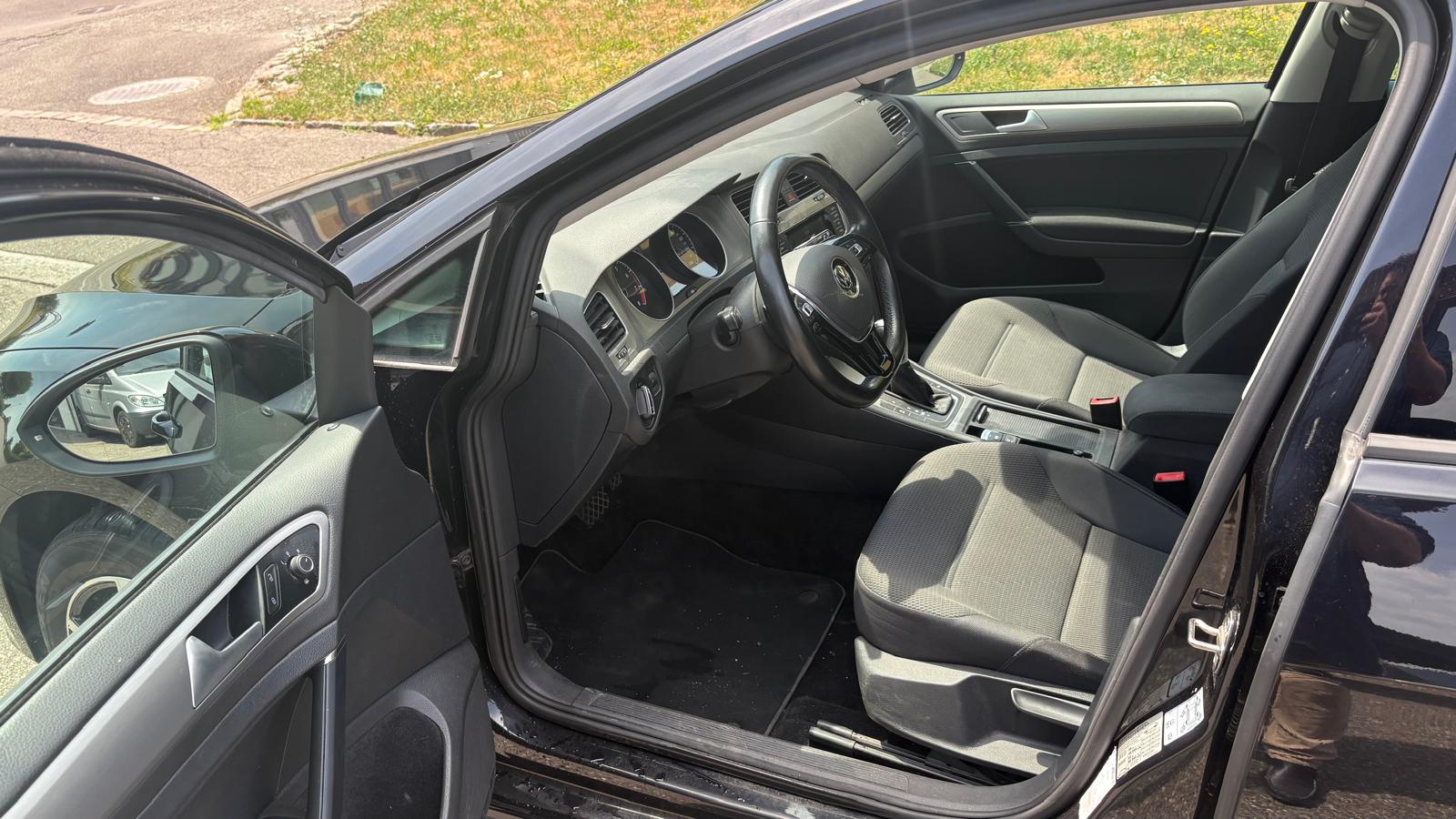 VW Golf Variant 1.4 TSI Comfortline DSG-image-6