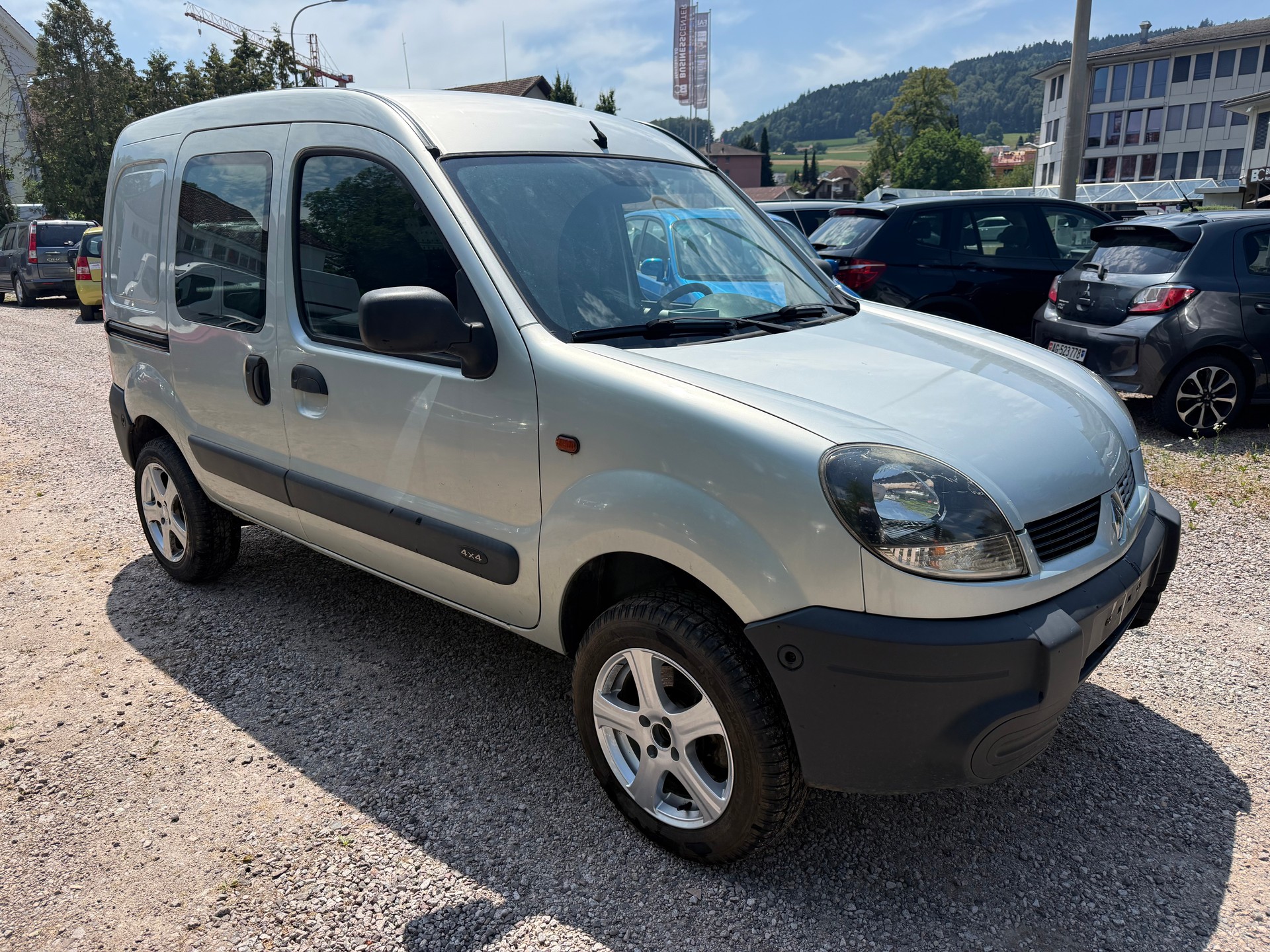 RENAULT Kangoo 1.9 dCi 4x4-image-0