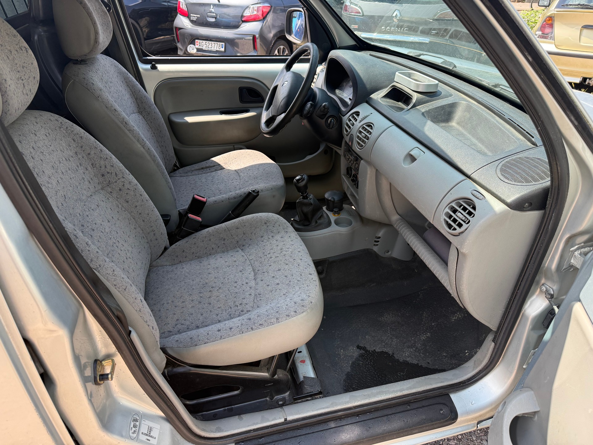 RENAULT Kangoo 1.9 dCi 4x4-image-6