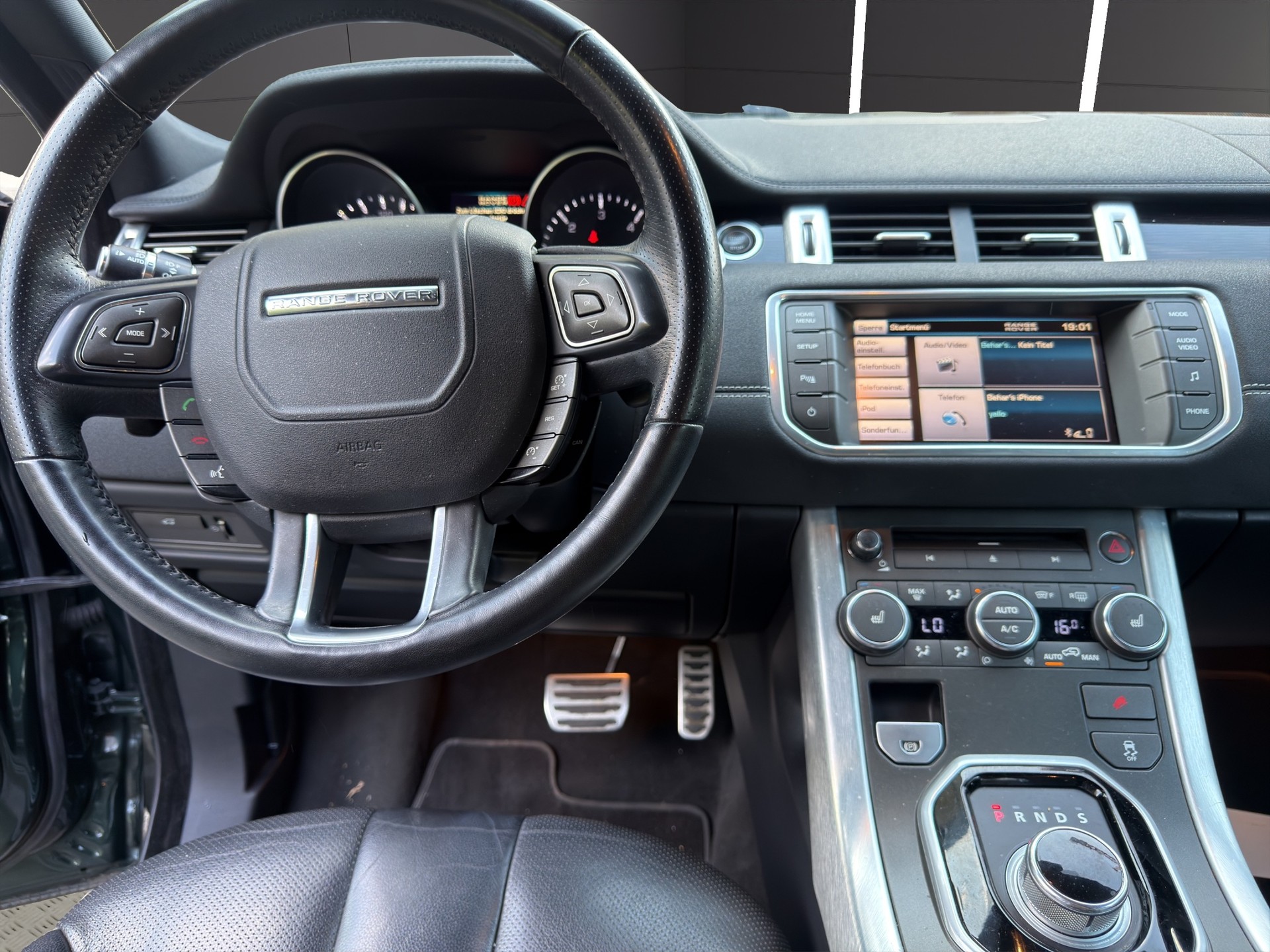 LAND ROVER Evoque 2.2 Diesel-image-12