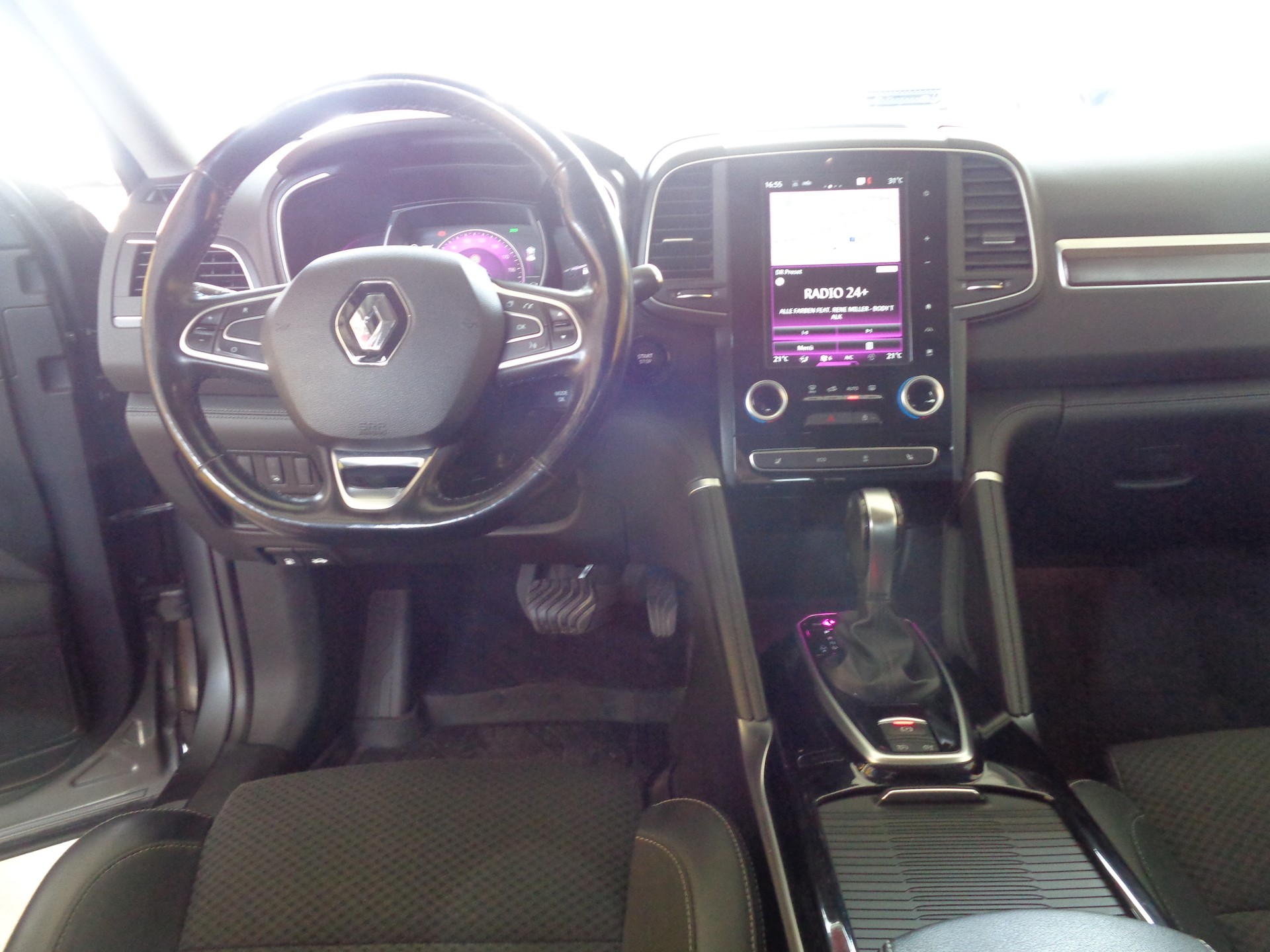 RENAULT Koleos 2.0 dCi Intens 4x4 Xtronic CVT-image-10