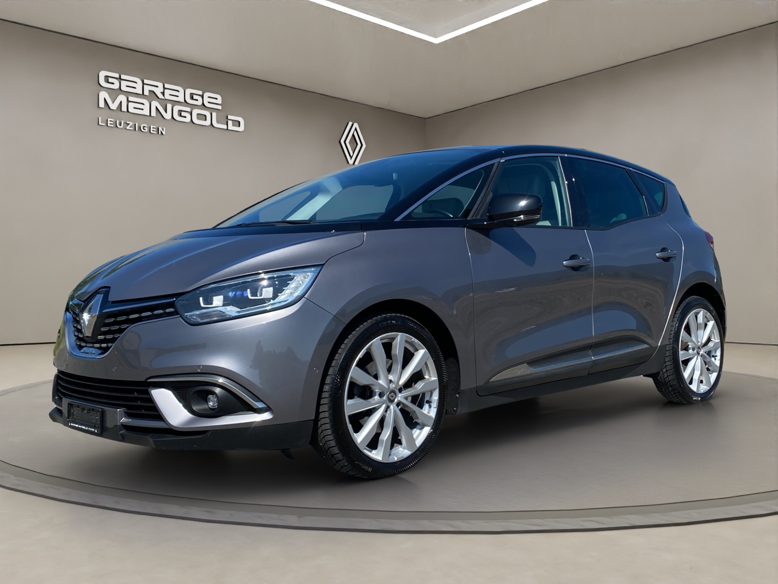 RENAULT Scénic 1.6 dCi Initiale Paris EDC-image-0