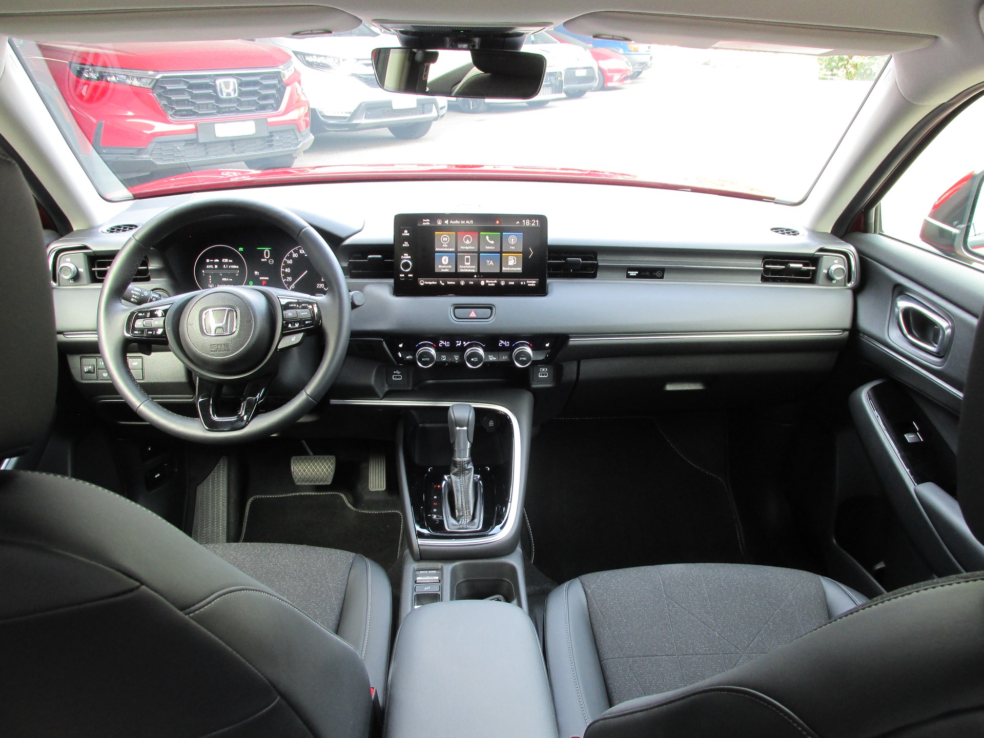 HONDA HR-V 1.5i-MMD Advance CVT-image-17