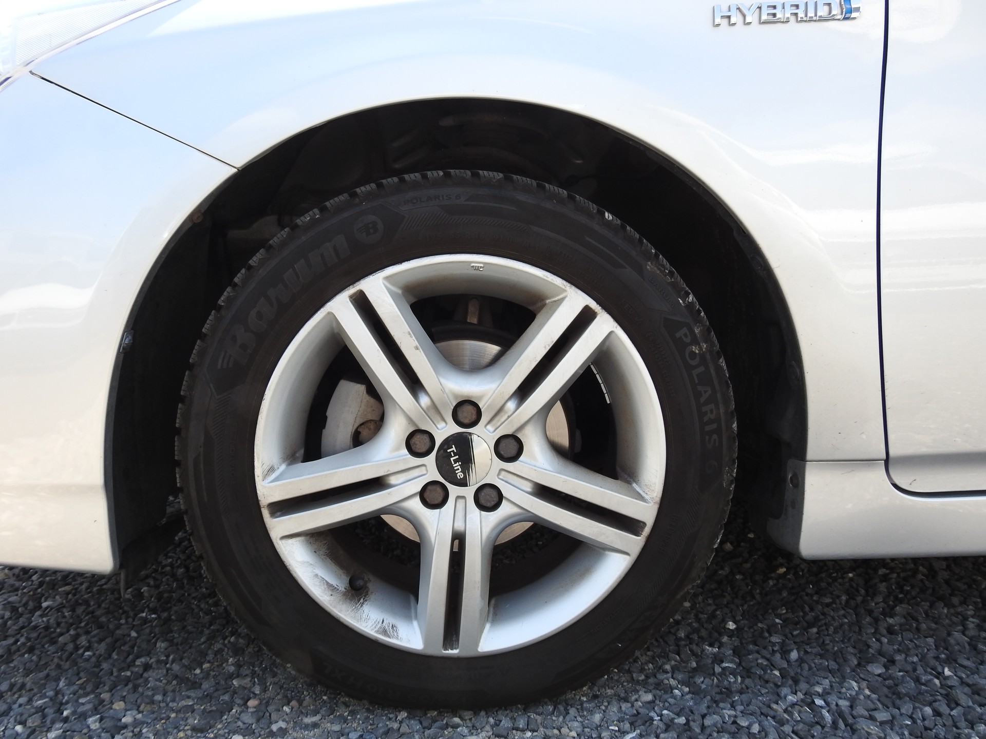 TOYOTA Prius 1.8 16V HSD Sol-image-8