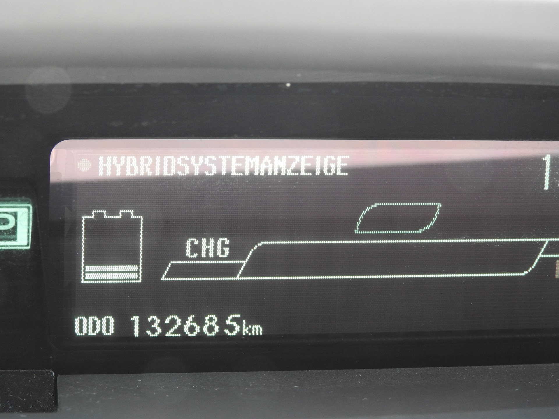 TOYOTA Prius 1.8 16V HSD Sol-image-21