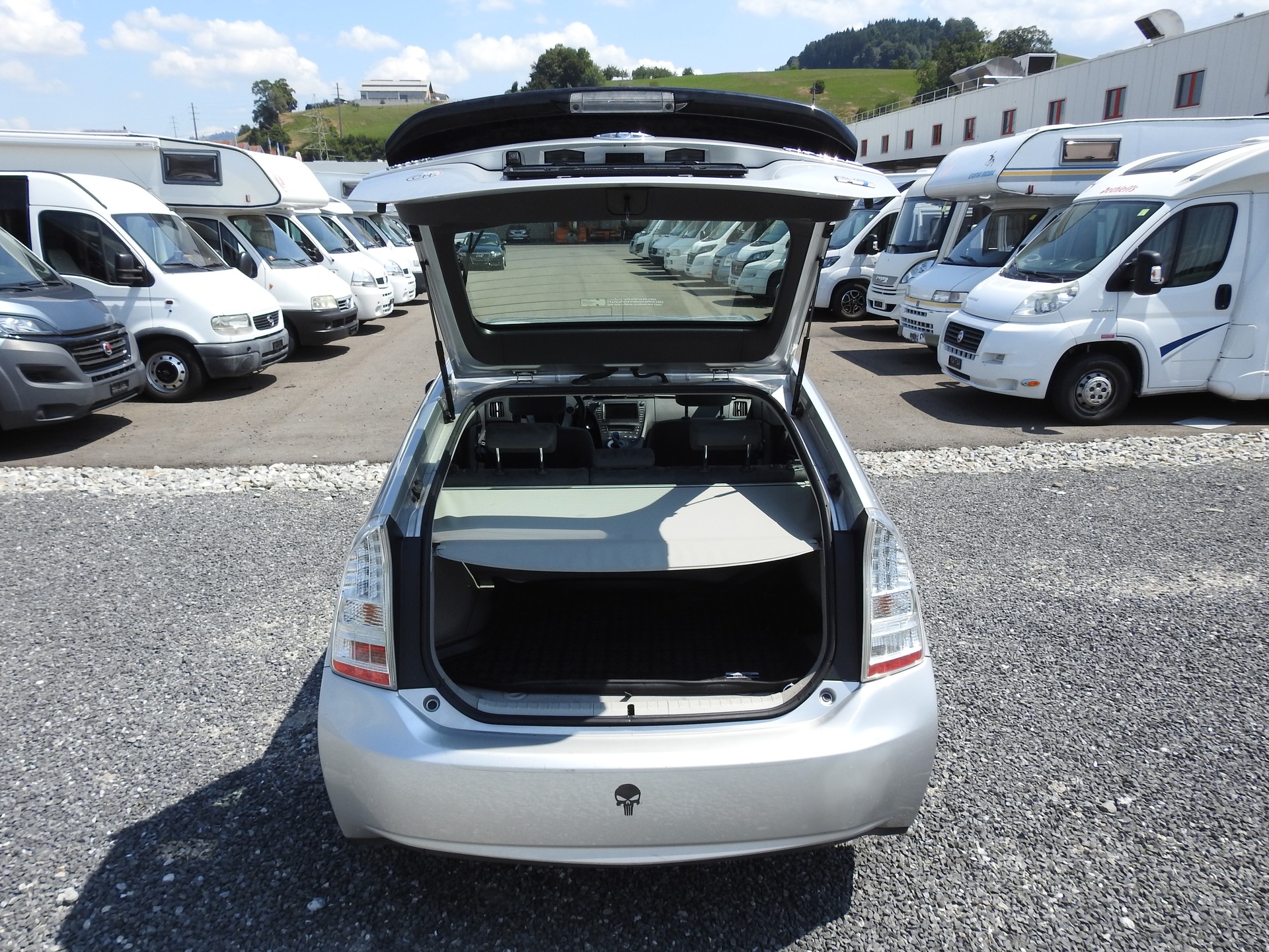 TOYOTA Prius 1.8 16V HSD Sol-image-9