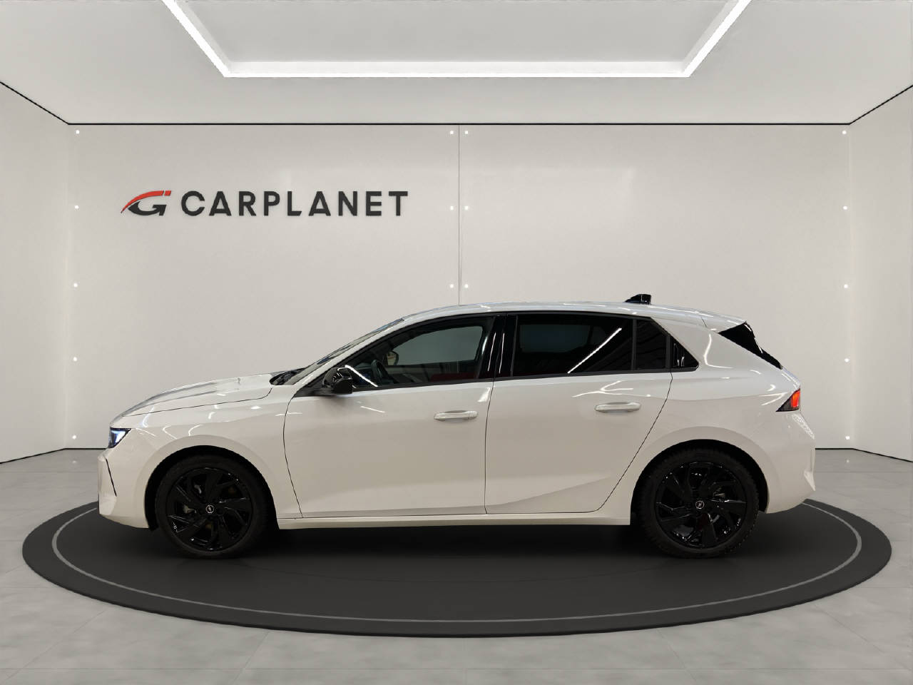 OPEL Astra 1.2 T Hybrid Edition-image-1
