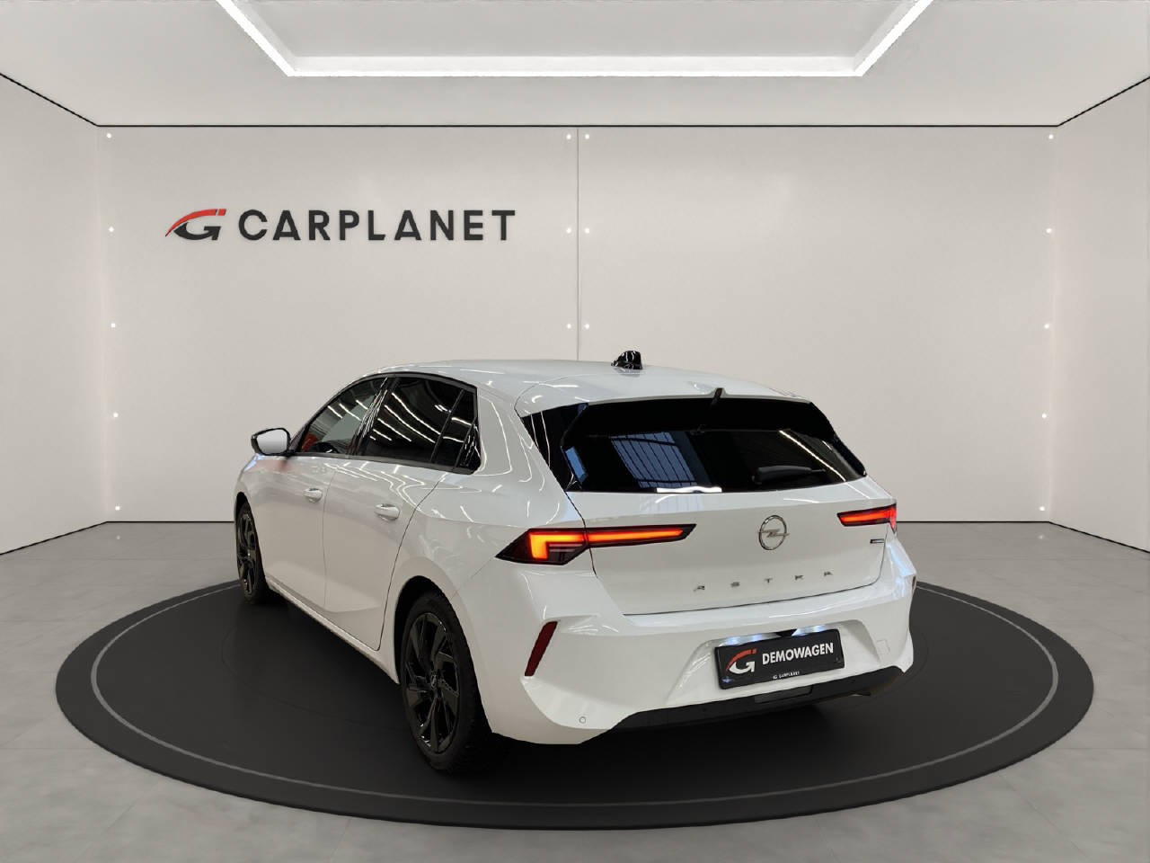 OPEL Astra 1.2 T Hybrid Edition-image-2