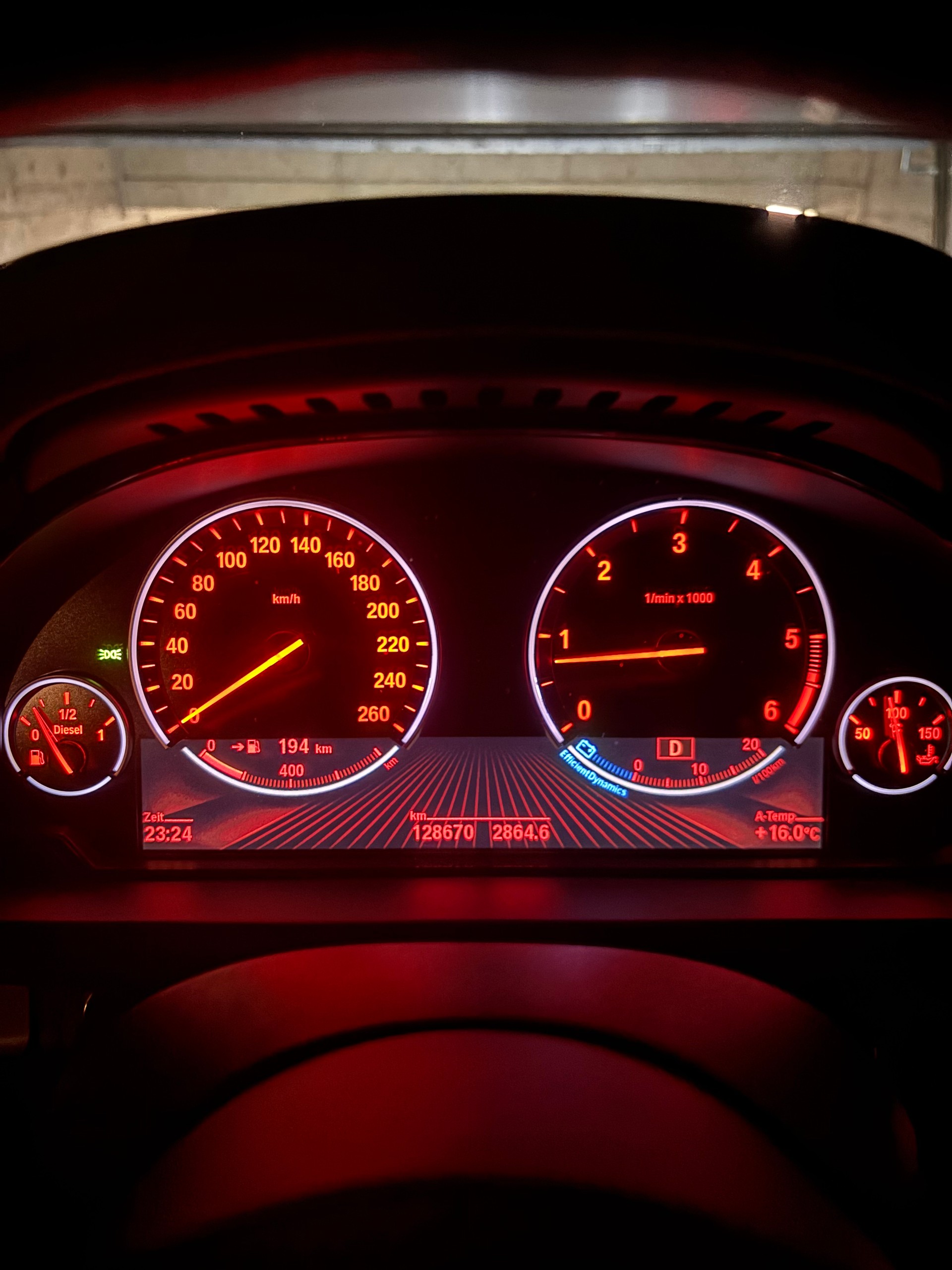 BMW 30d xDrive-image-4