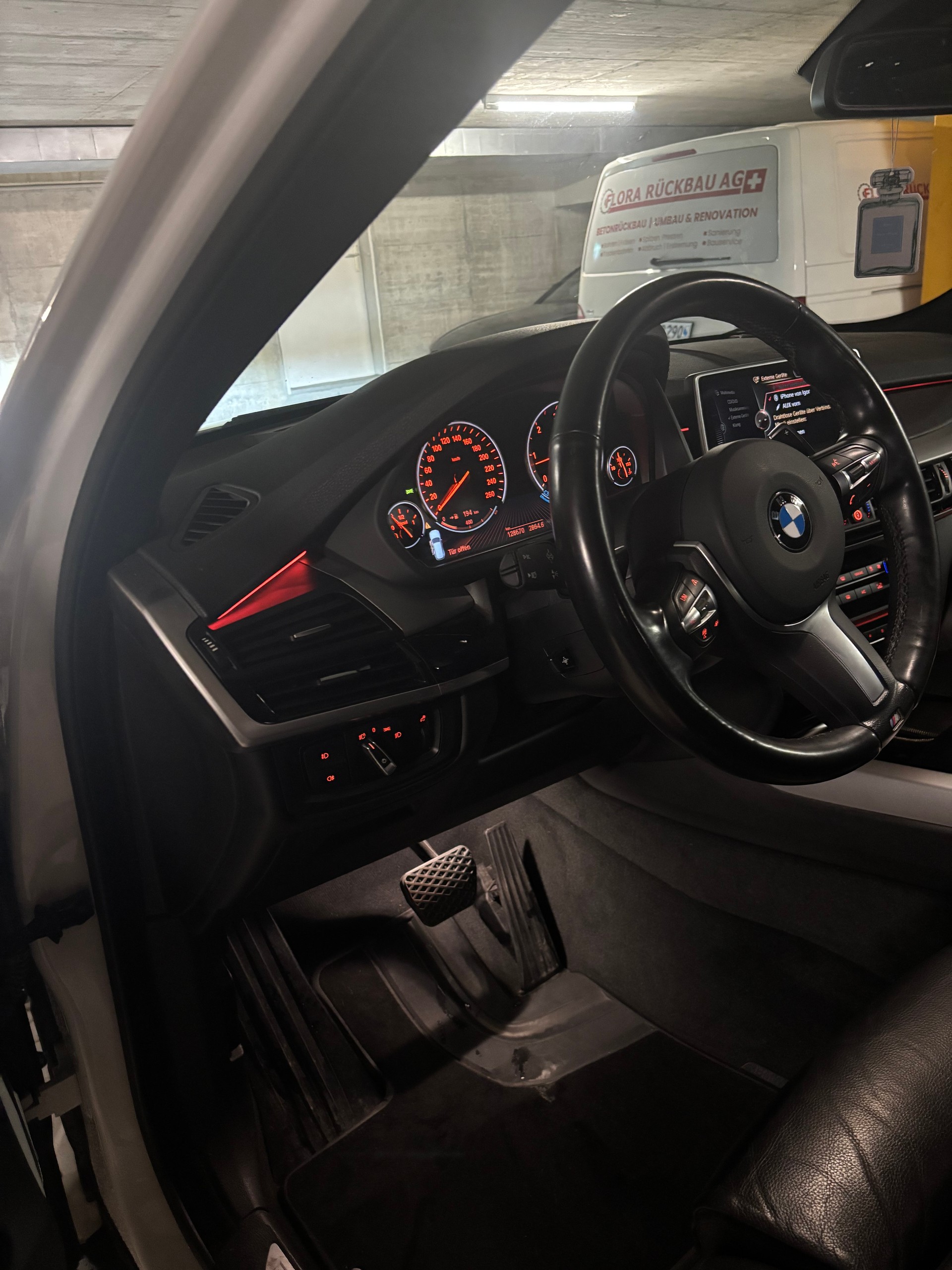 BMW 30d xDrive-image-1