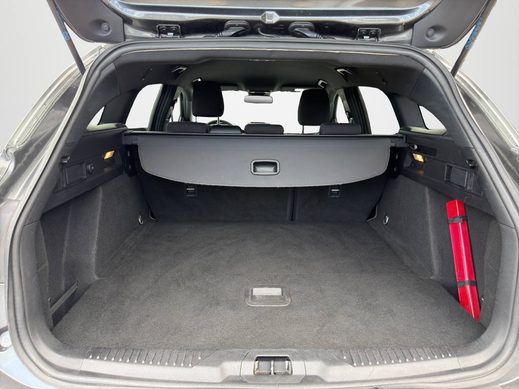 FORD Focus Station Wagon 1.0i EcoB 125 ST-Lin-image-14