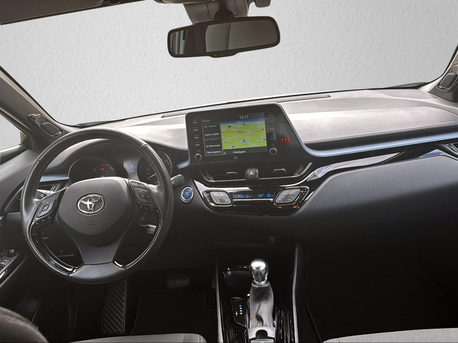 TOYOTA C-HR 2.0 VVTi HSD Trend-image-12