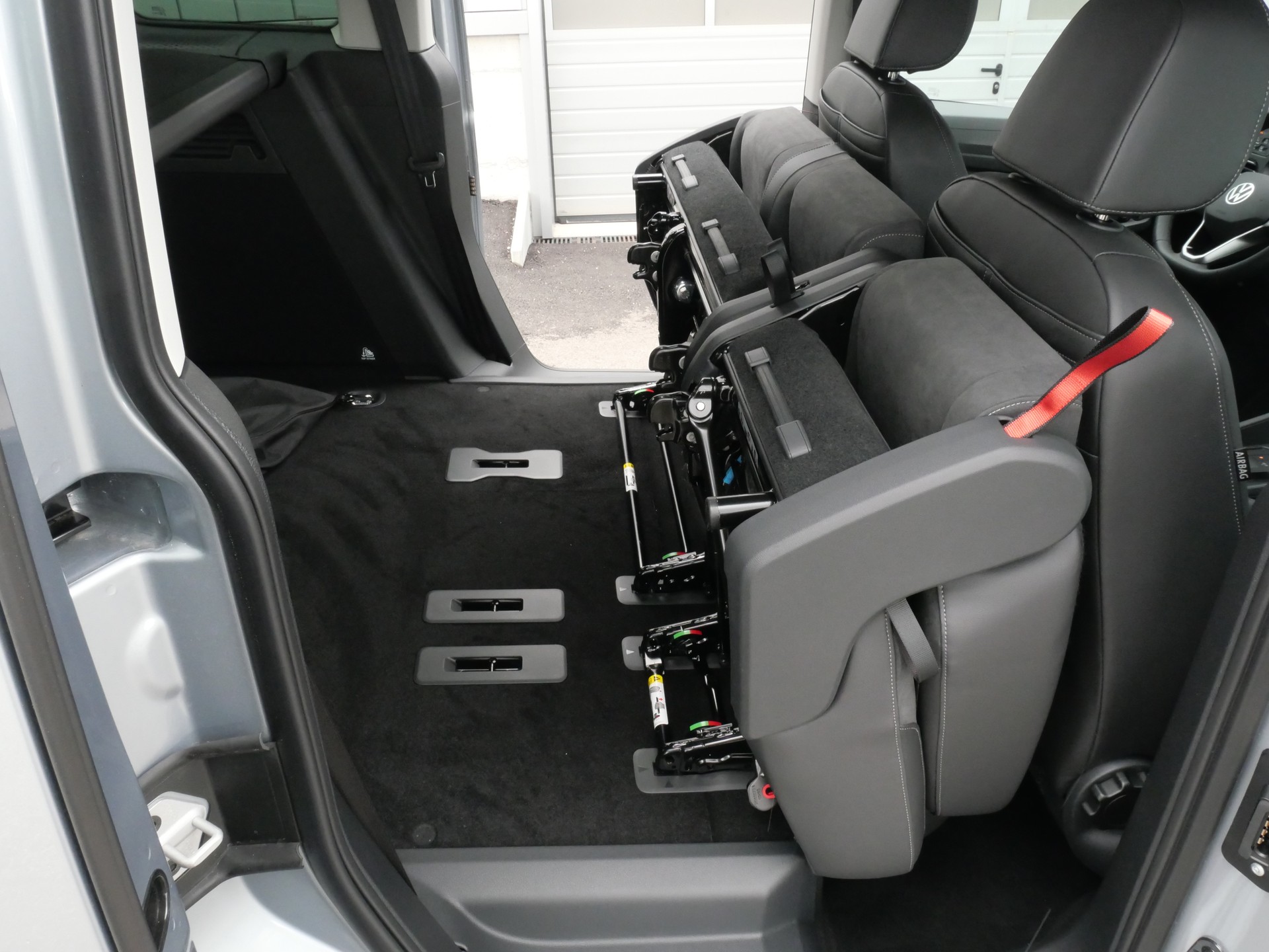 VW Caddy 1.5 TSI Plug in Hybrid Edition DSG *5 Jahre Garantie*-image-10