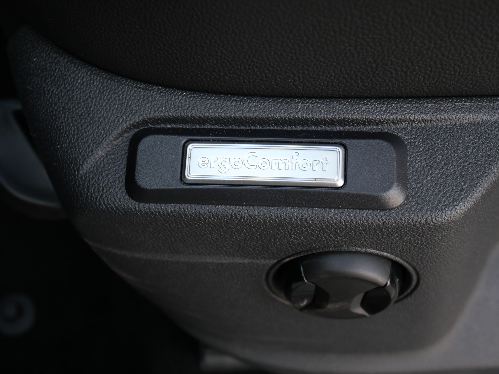 VW Caddy 1.5 TSI Plug in Hybrid Edition DSG *5 Jahre Garantie*-image-14