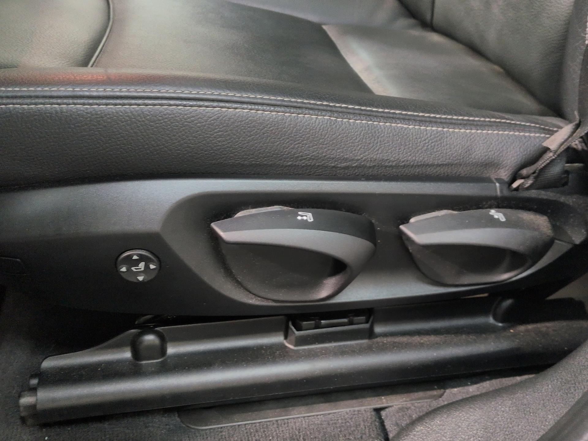 BMW X3 xDrive 20d xLine Steptronic-image-18
