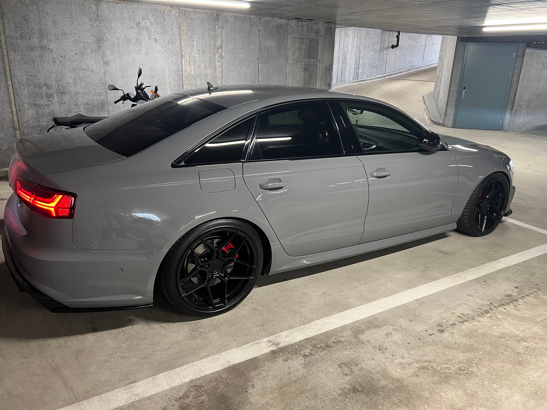 AUDI 3.0 V6 TDI Competition quattro-image-3